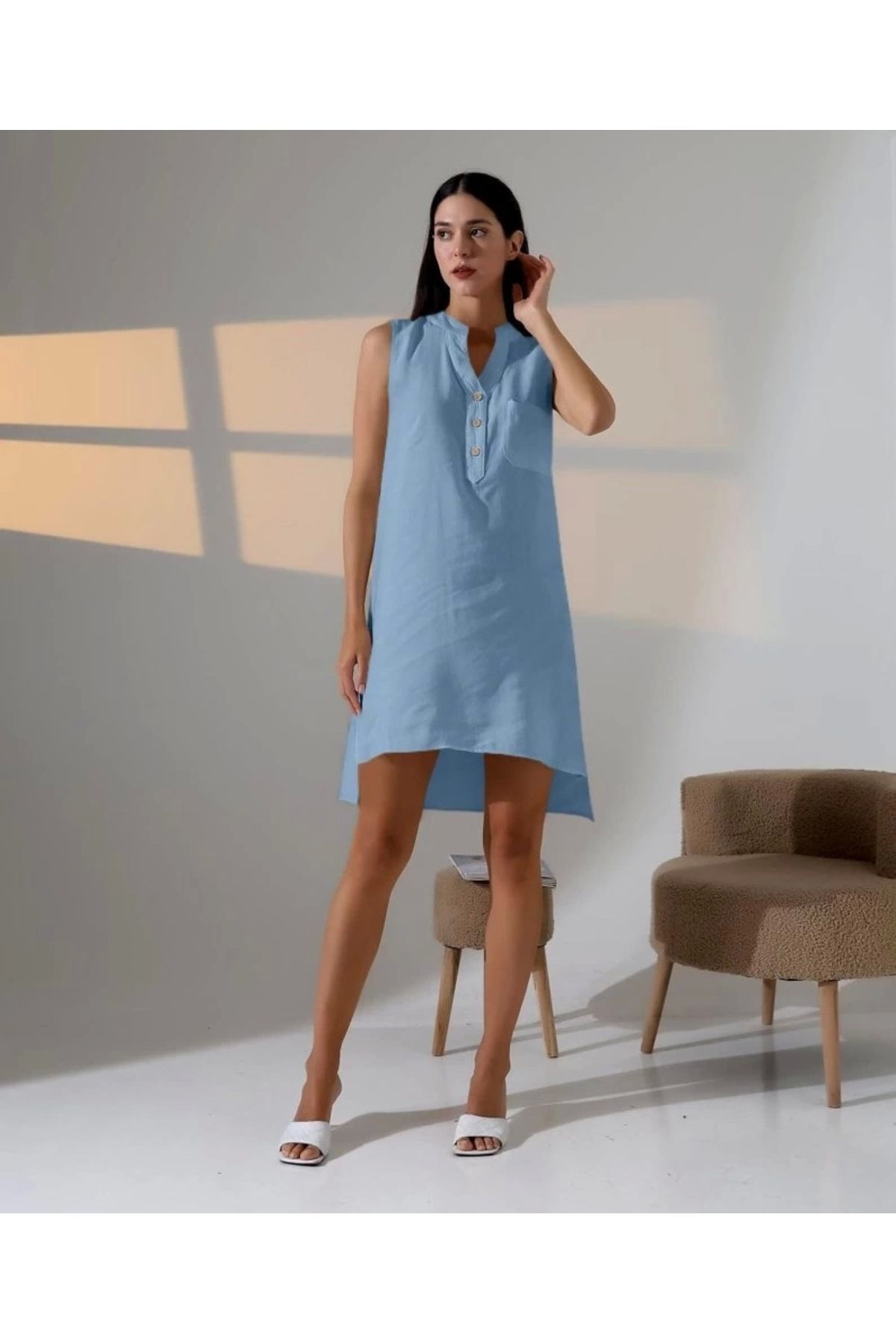 Butik Düğme Detaylı Mini Elbise