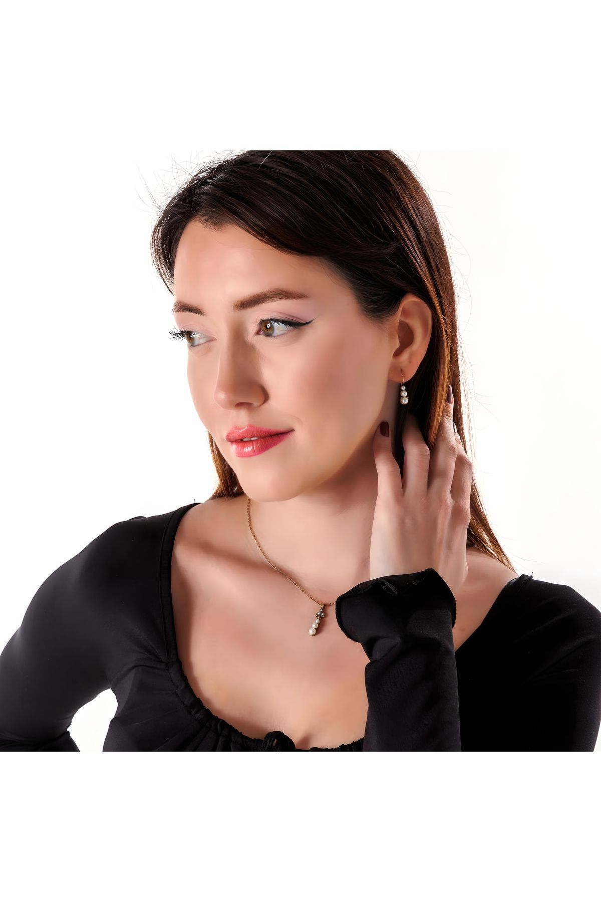 Atelier LEO Handmade Jewellery TRİA HARMONİSİ İNCİ KÜPE KOLYE TAKIM BAKIR EL YAPIMI KRİSTAL TAŞLI KARARMA YAPMAZ KADIN TAKI SETİ