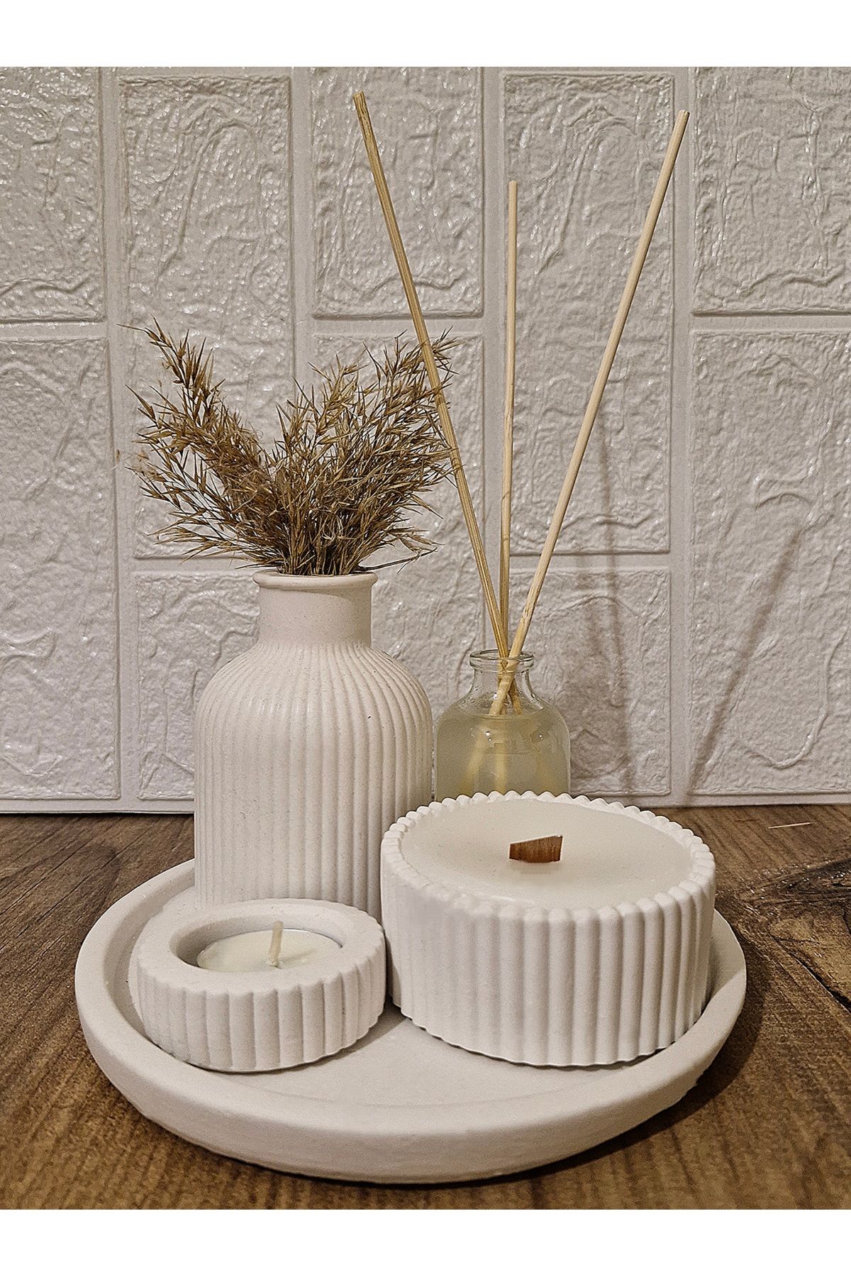 misefhome Dekoratif 5li Set Mum Çizgili Vazo Tealight Mumluk ve Çam Kokulu Oda Kokusu Seti