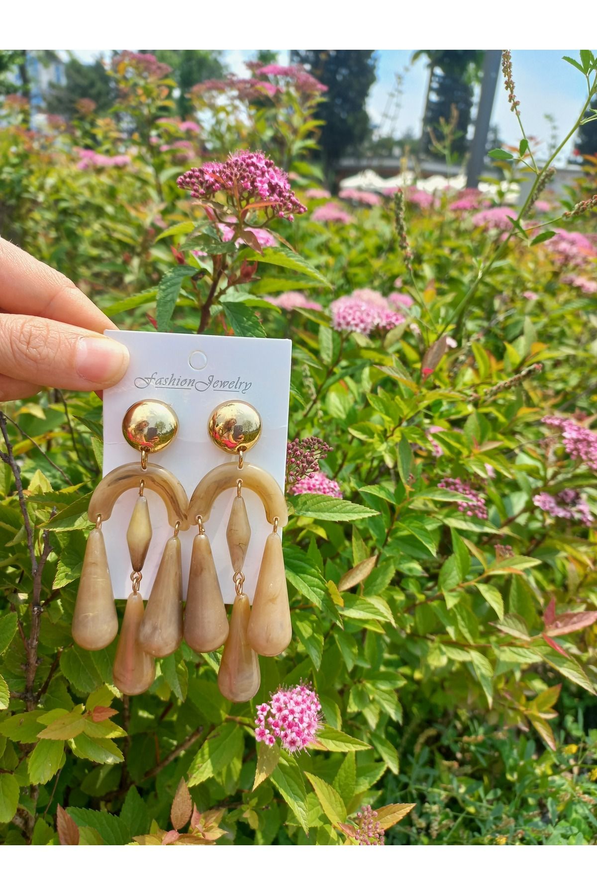 lavantebutik Marka Doğal Tonlarda Sallantılı Retro Küpe | Gold Detaylı 🔸