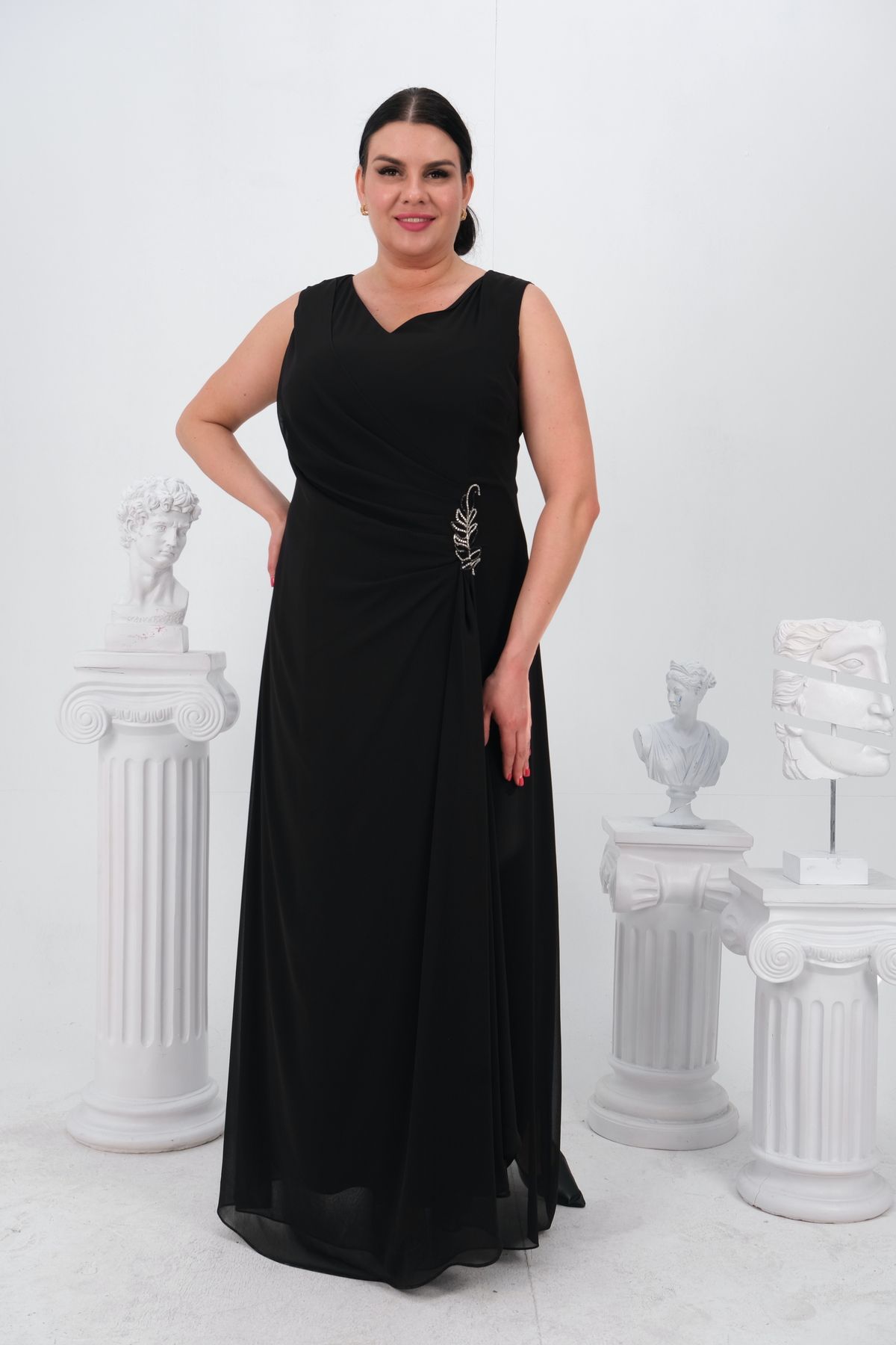 Butik Vedat belden büzgülü Bros detaylı sifon büyük beden abiye elbise