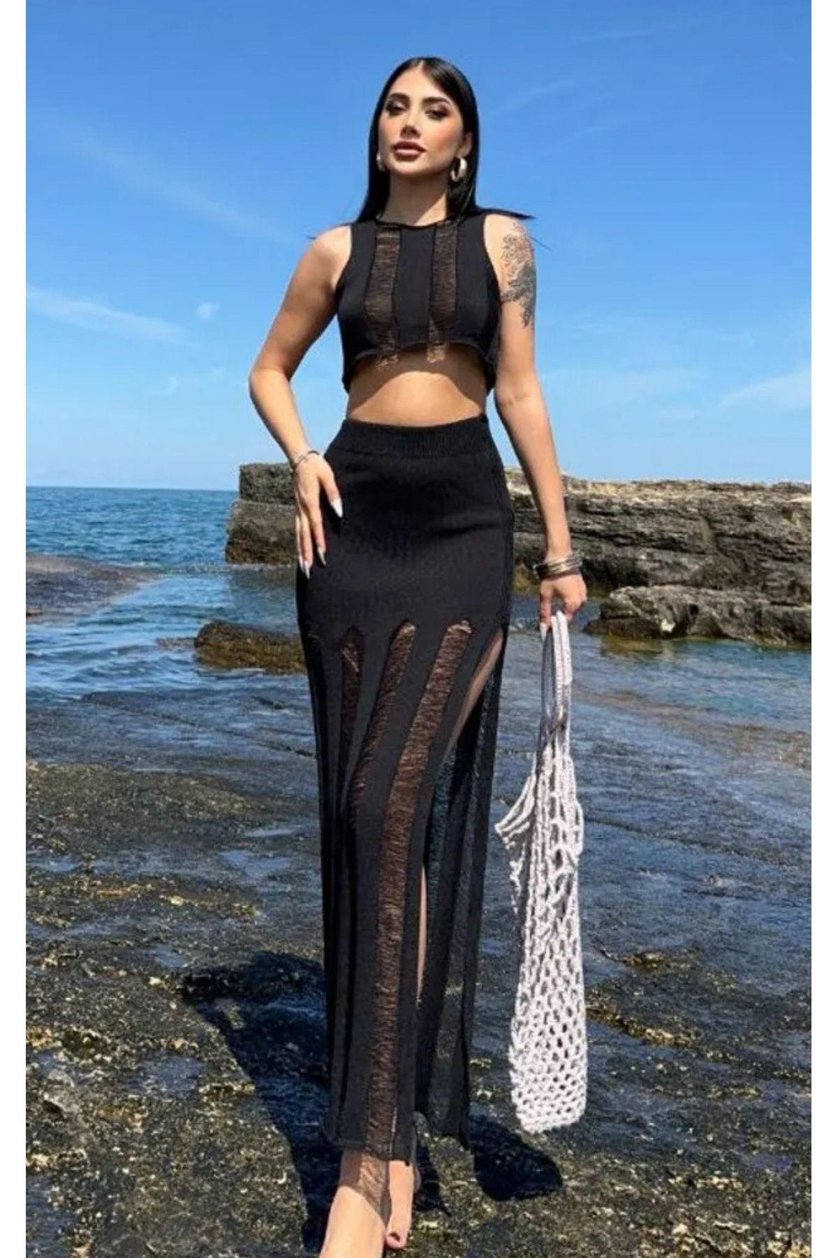 Noi Belis Ajurlu/Delikli Crop Bluz Yırtmaç Detaylı Maxi Boy Etek Yazlık Takım SS25AU0012