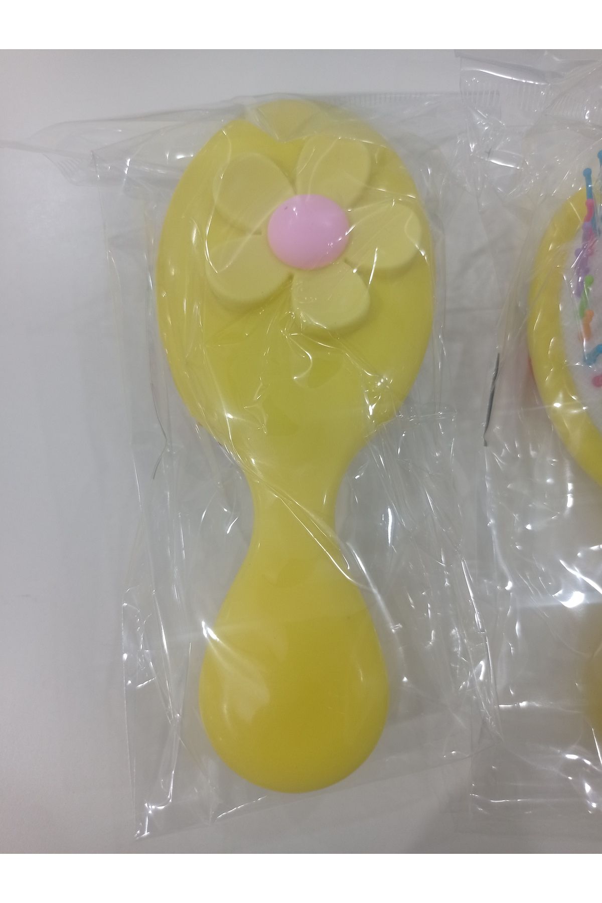 KILIÇ Desenli Kız Çocuk Tarak 1 Adet