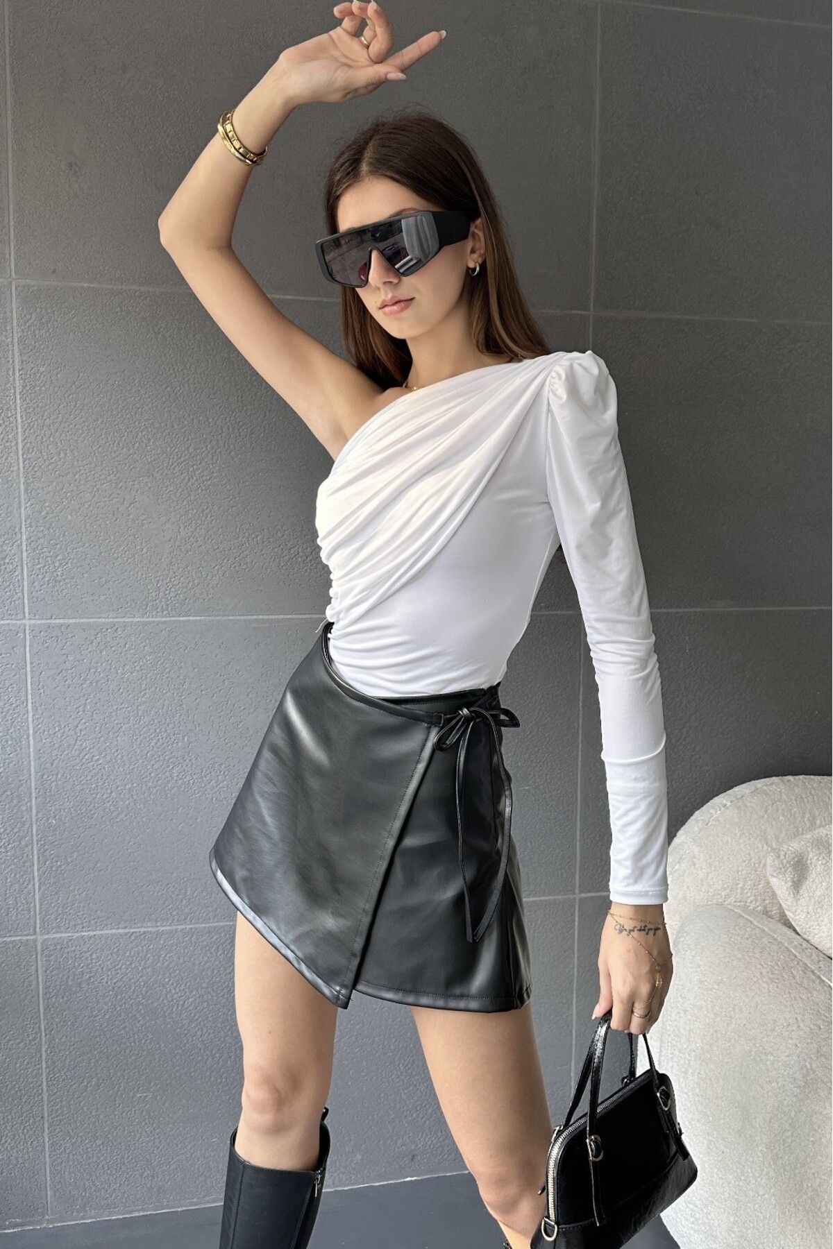 Pink Stil İp Bağlamalı Deri Şort Etek