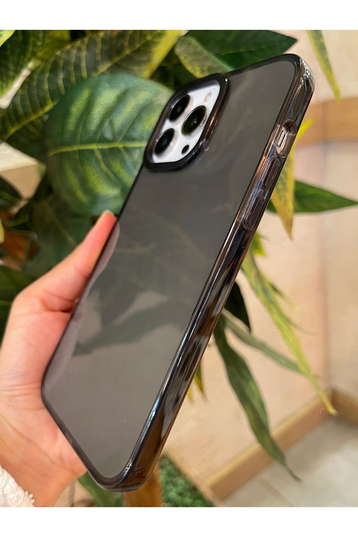 RİZVO Iphone 13 PRO Uyumlu Impact Serisi Lüks Darbe Emici Kaymaz Esnek Silikon Şeffaf Kılıf