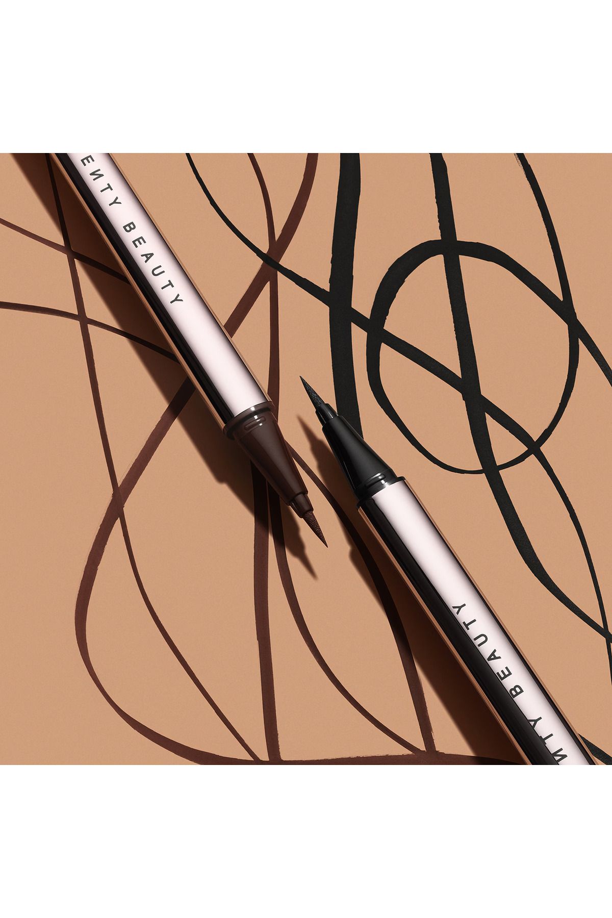 FENTY BEAUTY-Extra Long Soft Tip Iie Flyliner Adapting to All Eye Shapes - Eyeliner Cuz I'M Black (0,55 ml) 4
