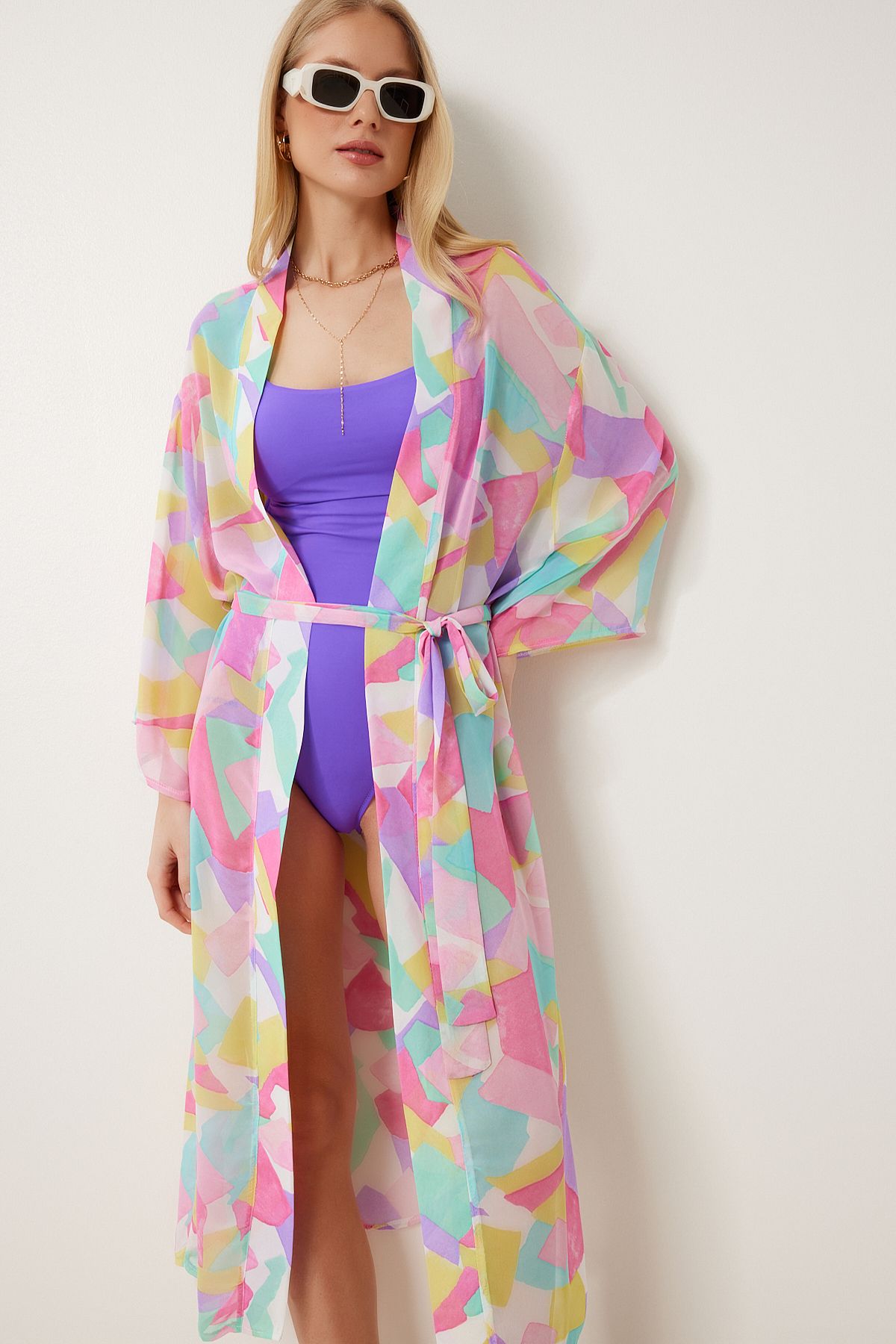 Happiness İstanbul Kadın Pembe Sarı Desenli Kuşaklı Şifon Kimono FG00022