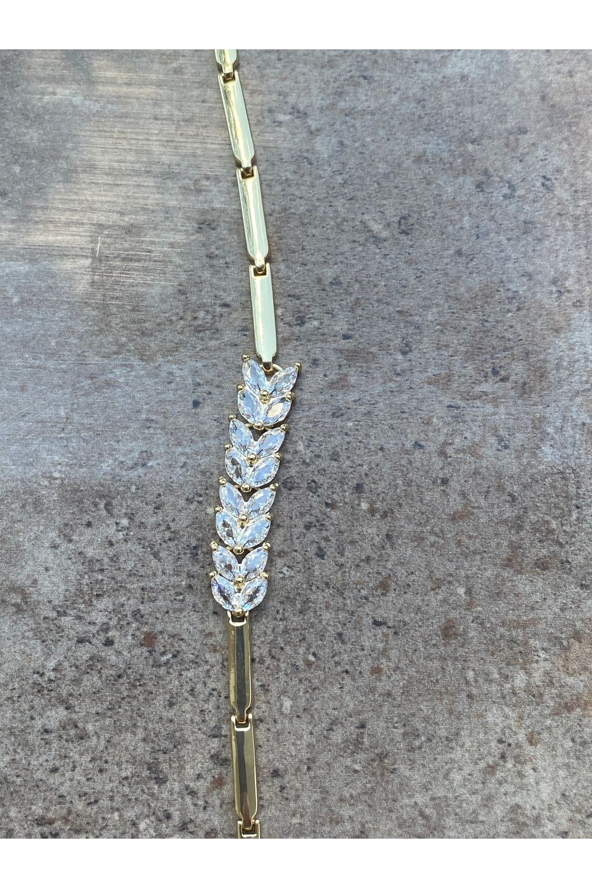 BEKLEMİN TAKILARI XUPİNG 14 K BAŞAK BİLEKLİK (18 cm + 2 cm uzatma eki )