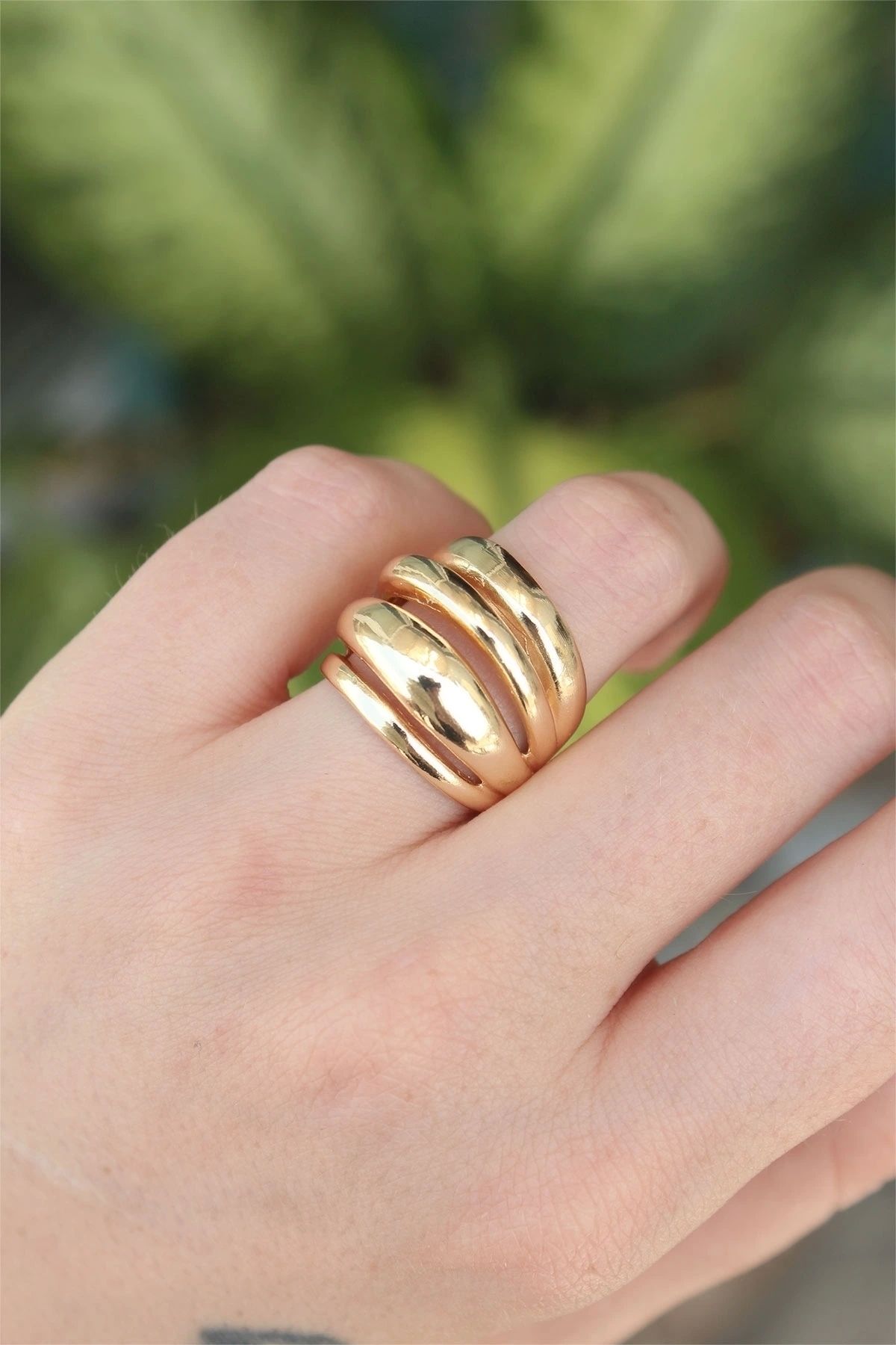 OurStyles Pirinç Gold Renk Ayarlanabilir Tırtıklı Bombe Yüzük - TJ-BYK3170