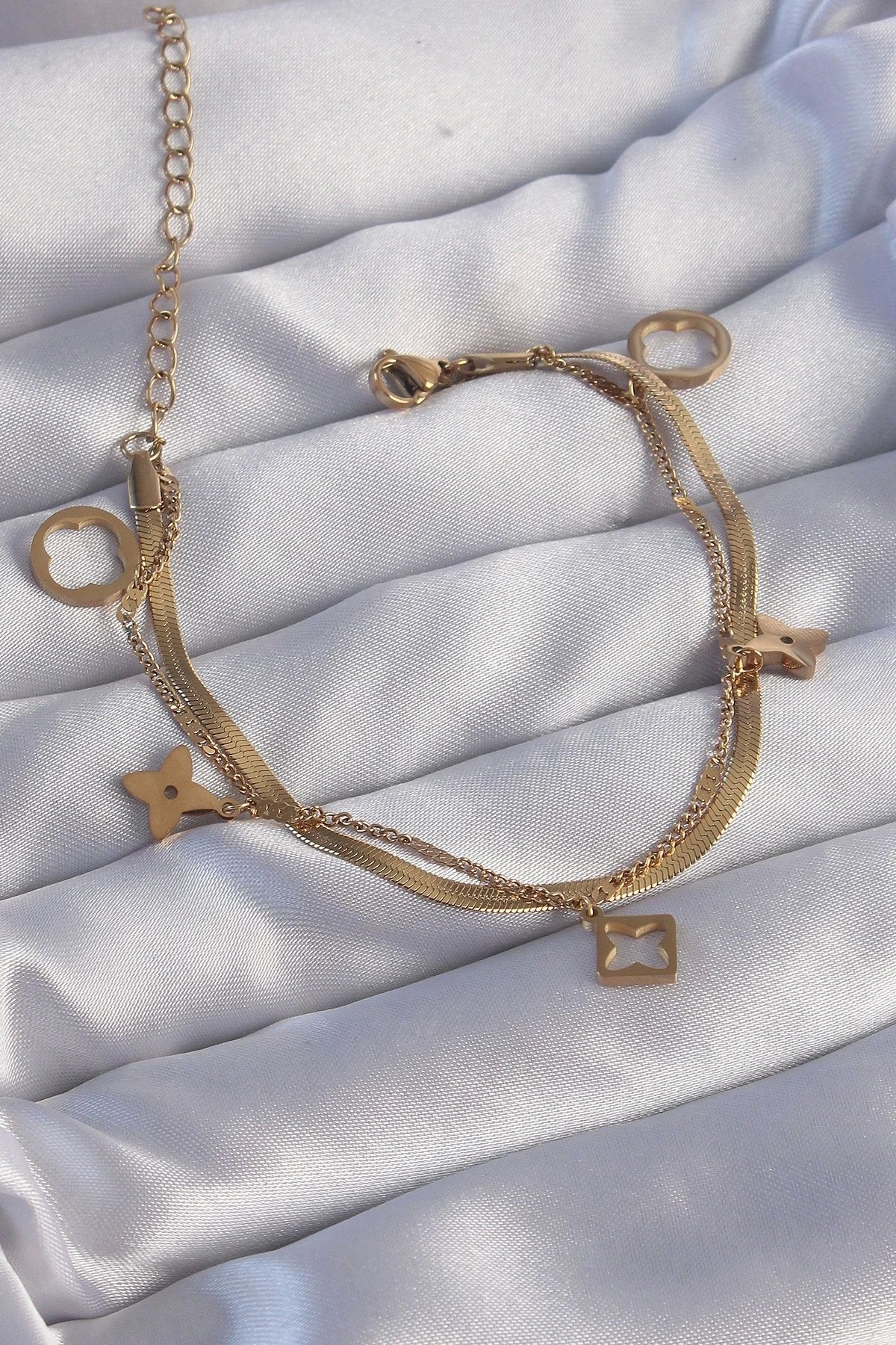OurStyles 316L Çelik Gold Renk Çift Zincir Yonca Tasarım Bileklik - TJ-BB6181