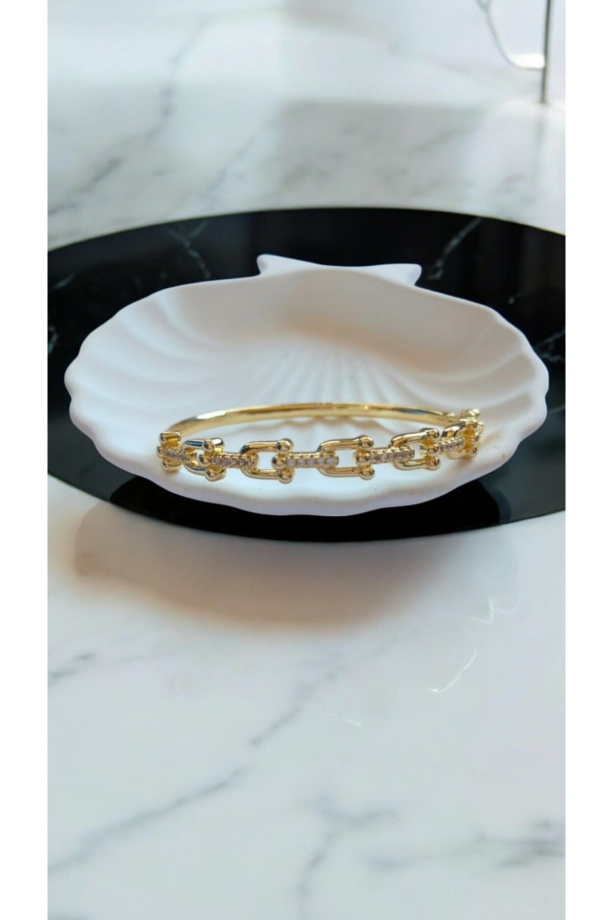 NOVA JEWELLERY Düğüm Desenli Paslanmaz Çelik Kelepçe