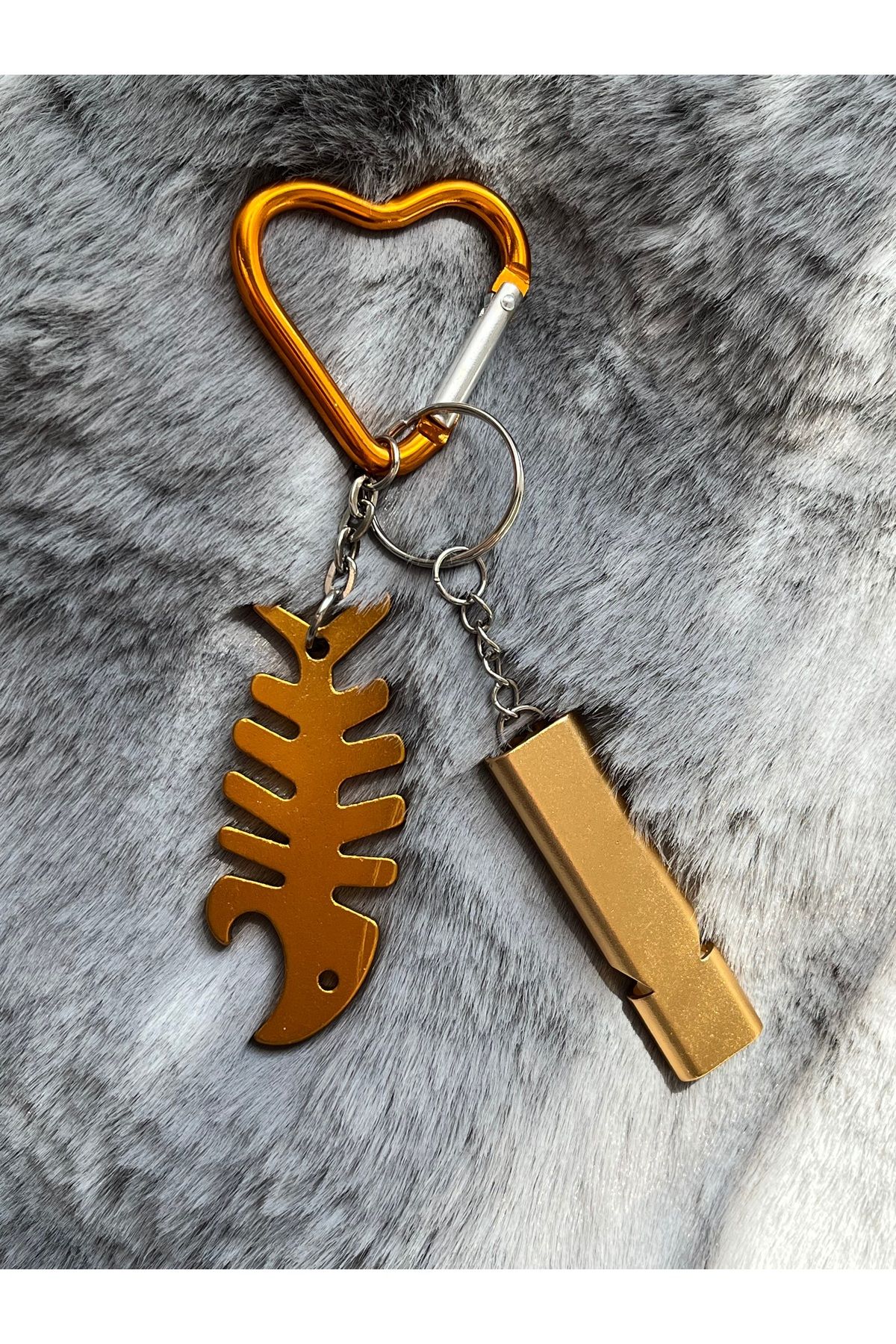 ZephiaStore Turuncu Gazoz Açacağı ve Düdük Anahtarlık