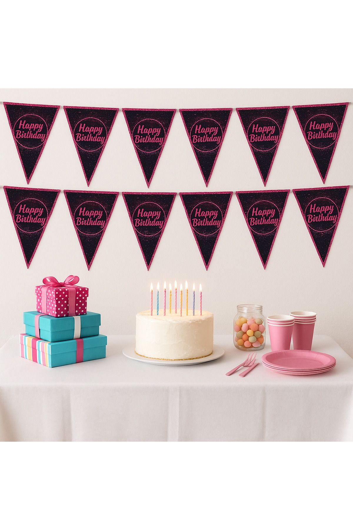 UVERTE Fuşya Üçgen Happy Birthday Flama – Doğum Günü Partisi İçin Renkli ve Eğlenceli Süs