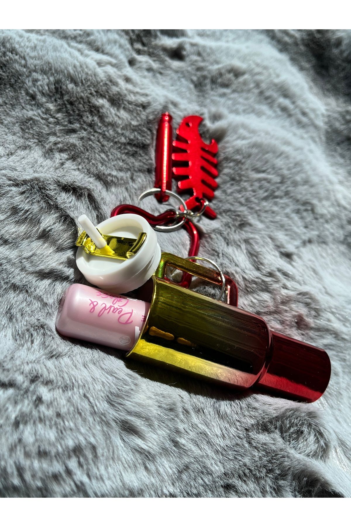 ZephiaStore Kırmızı Termos Tasarımlı Lip Balm Kutusu, Gazoz Açacağı ve Düdük Anahtarlık