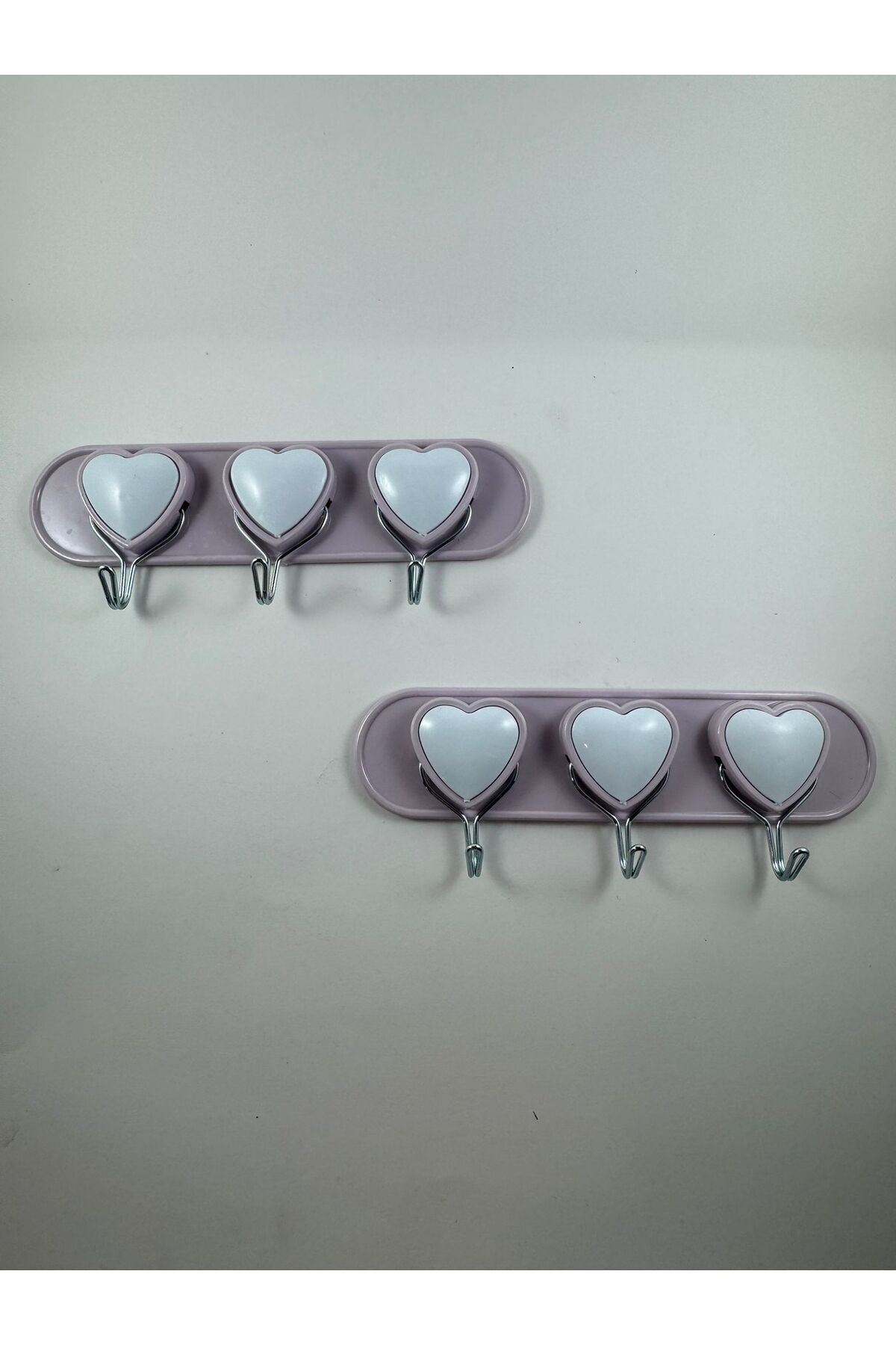 SİHİRLİ AYAKLAR Kalpli Renkli Yapışkanlı 2x3 adet Askılık Çok Amaçlı Ev Gereçleri Kullanılabilir Askılık Max. 3kg