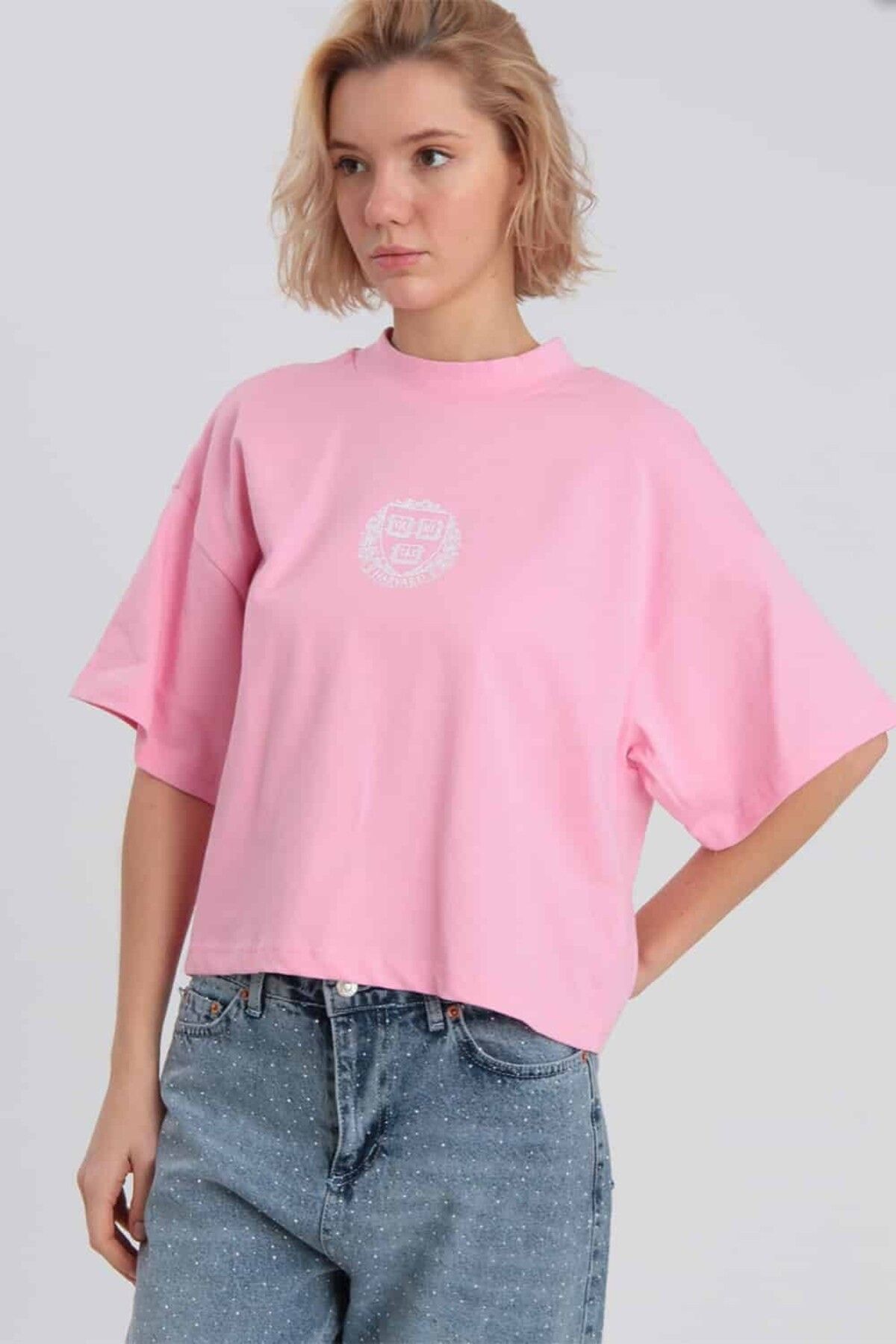 ByBensu Harvard Baskılı Tişört / Ekru - Pembe