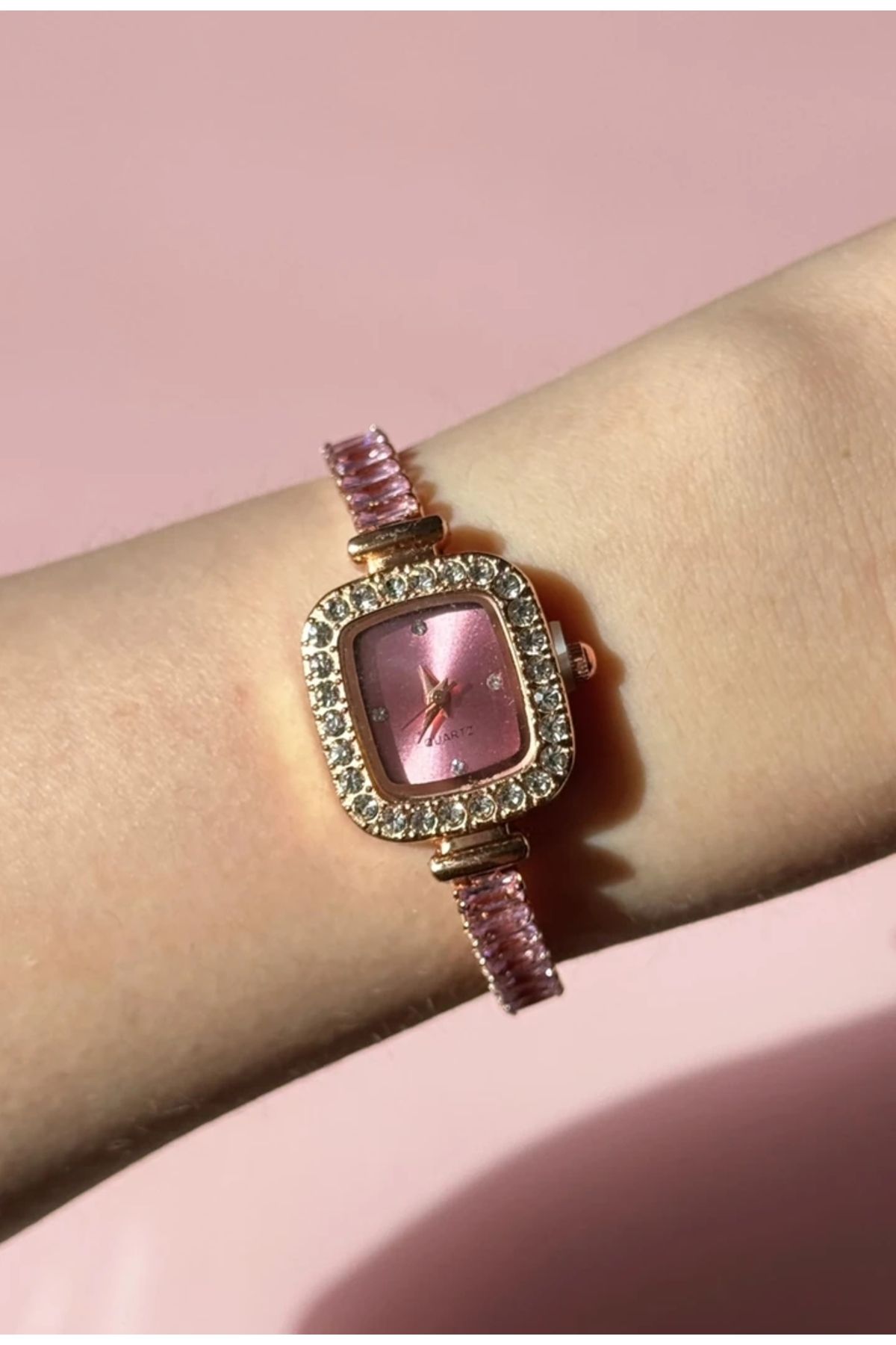 Harlofia Jewelry Pembe Kare Kadranlı Asansörlü Ayarlanabilir Saat