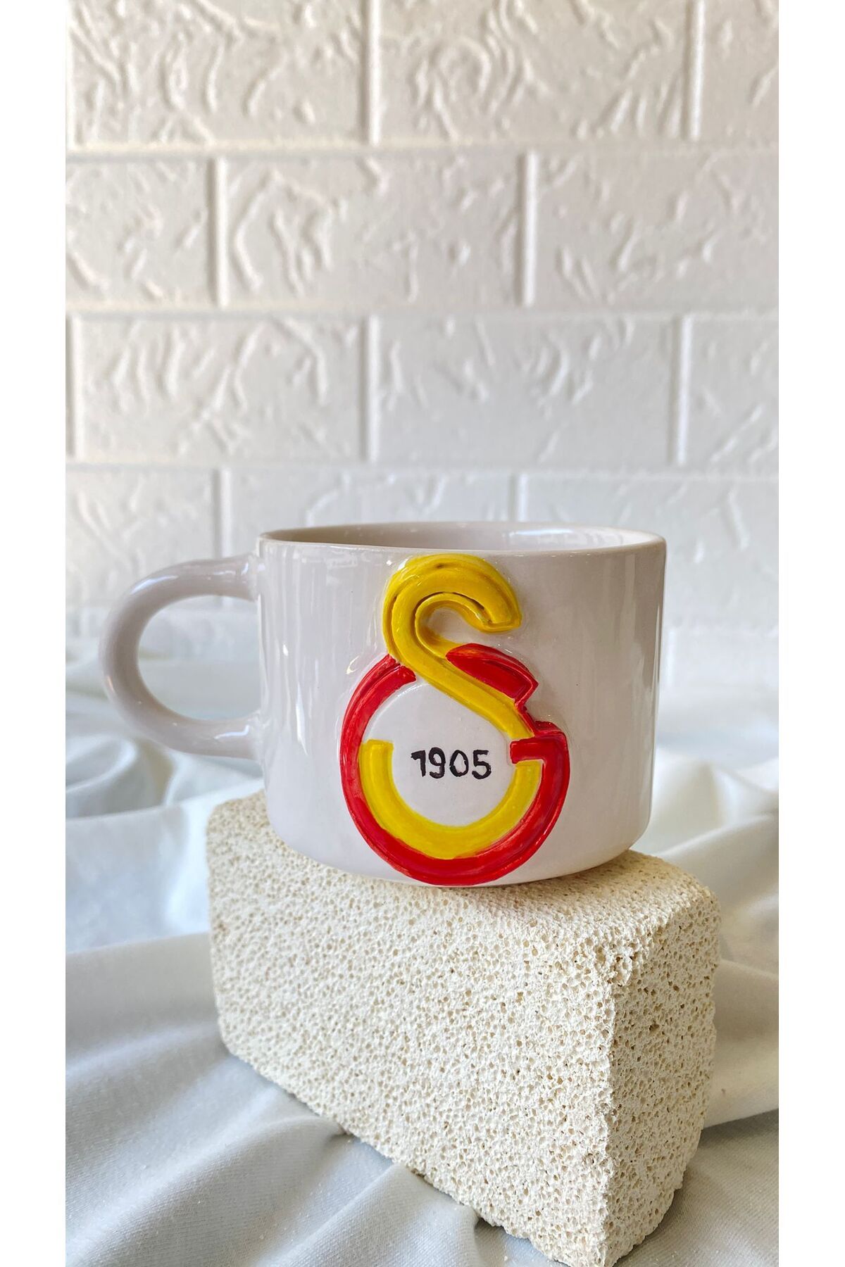 MERVEOKTAYSERAMİK El Yapımı Seramik Galatasaraylı Mug