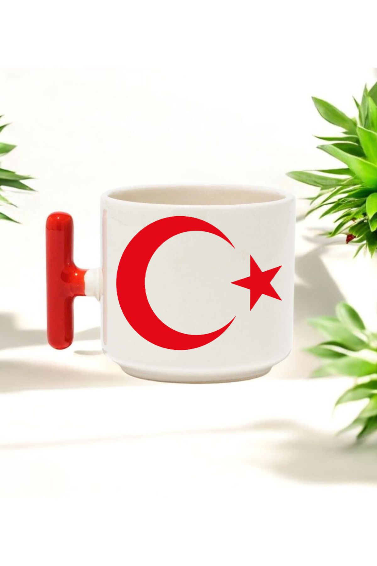 BB TRADE Ayyıldız Tasarımlı Kırmızı T Kulplu Seramik Baskılı Kupa Bardak 250 ML