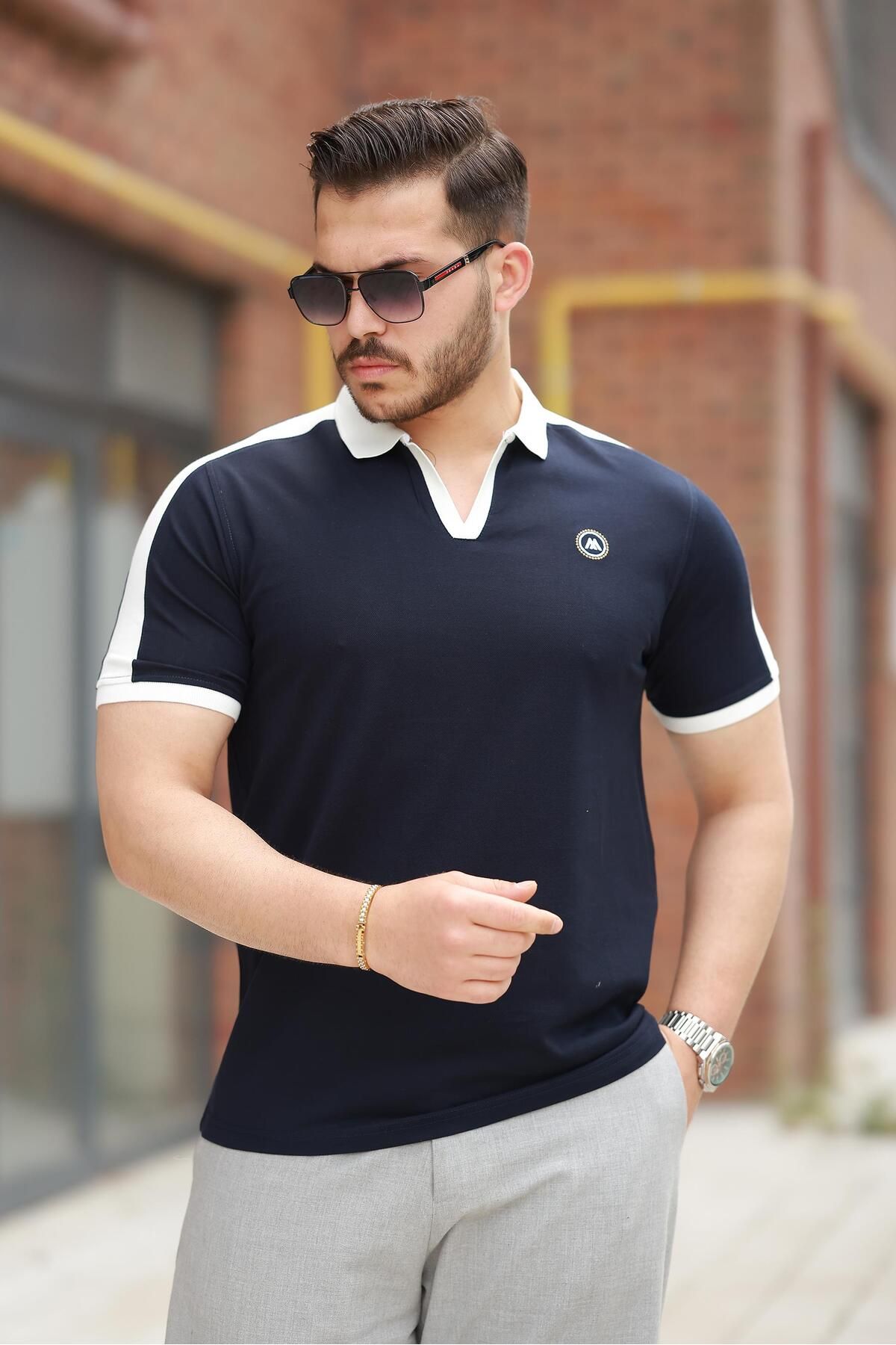 Miron Lacivert Nakışlı V Polo Yaka Kısa Kollu Tişört-2524