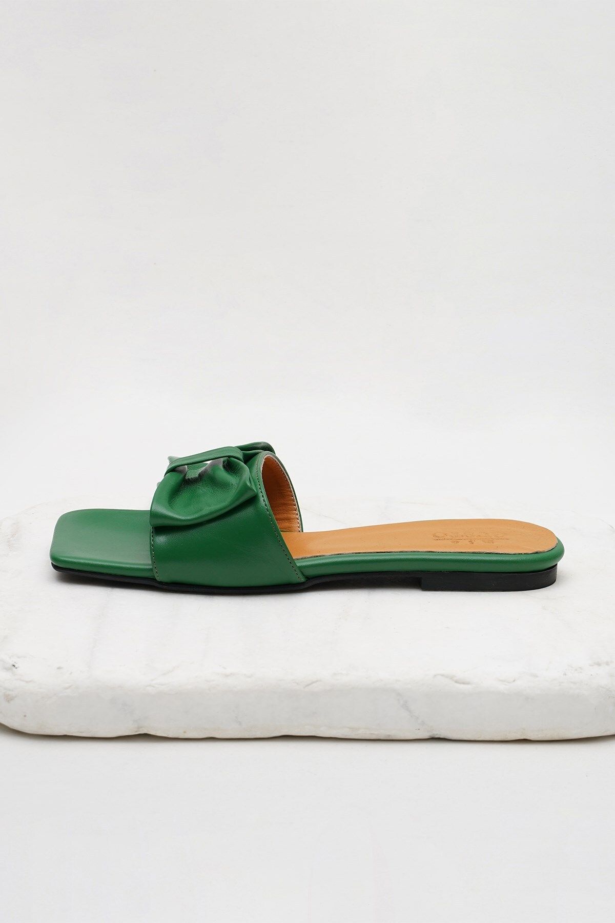 دمپایی سبز زنانه Cristina Green Heelless Slipper Flat Mio Gusto