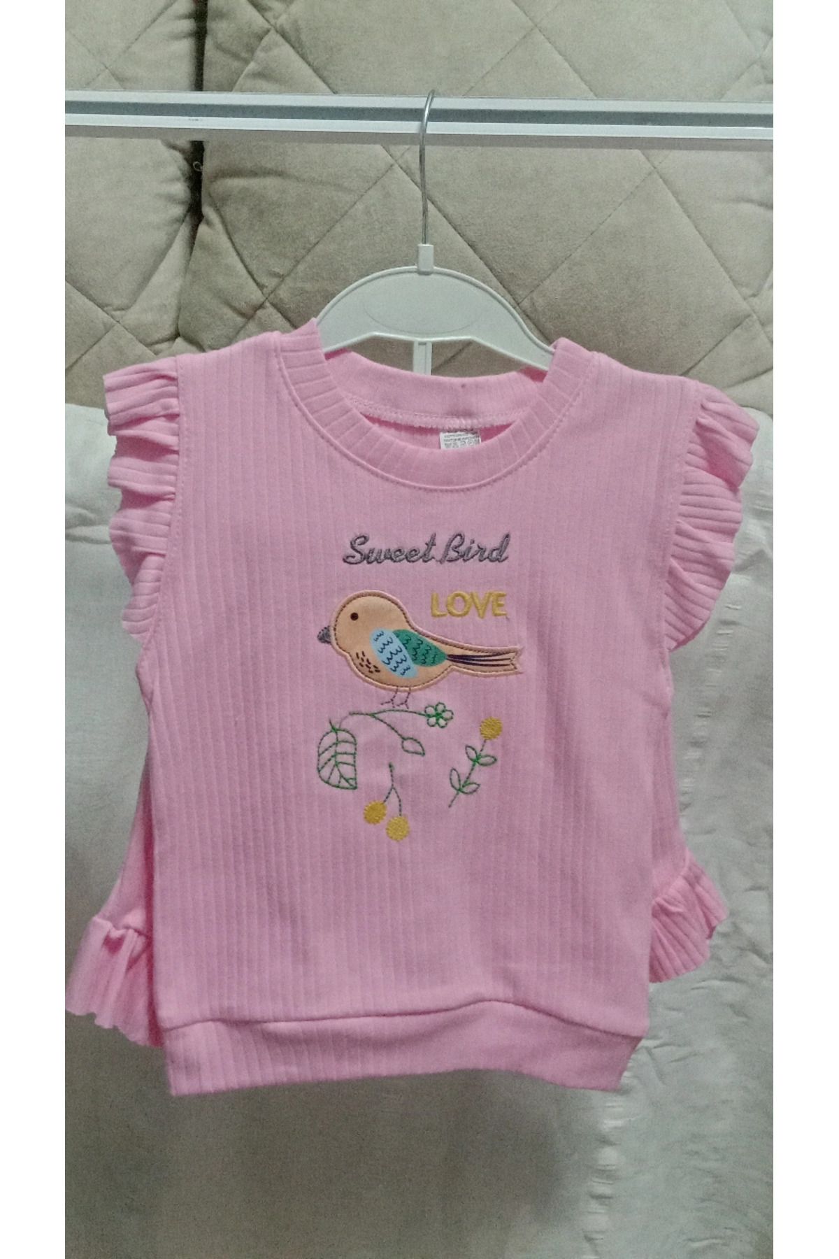 MODA Pembe kuş işlemeli şortlu takım
