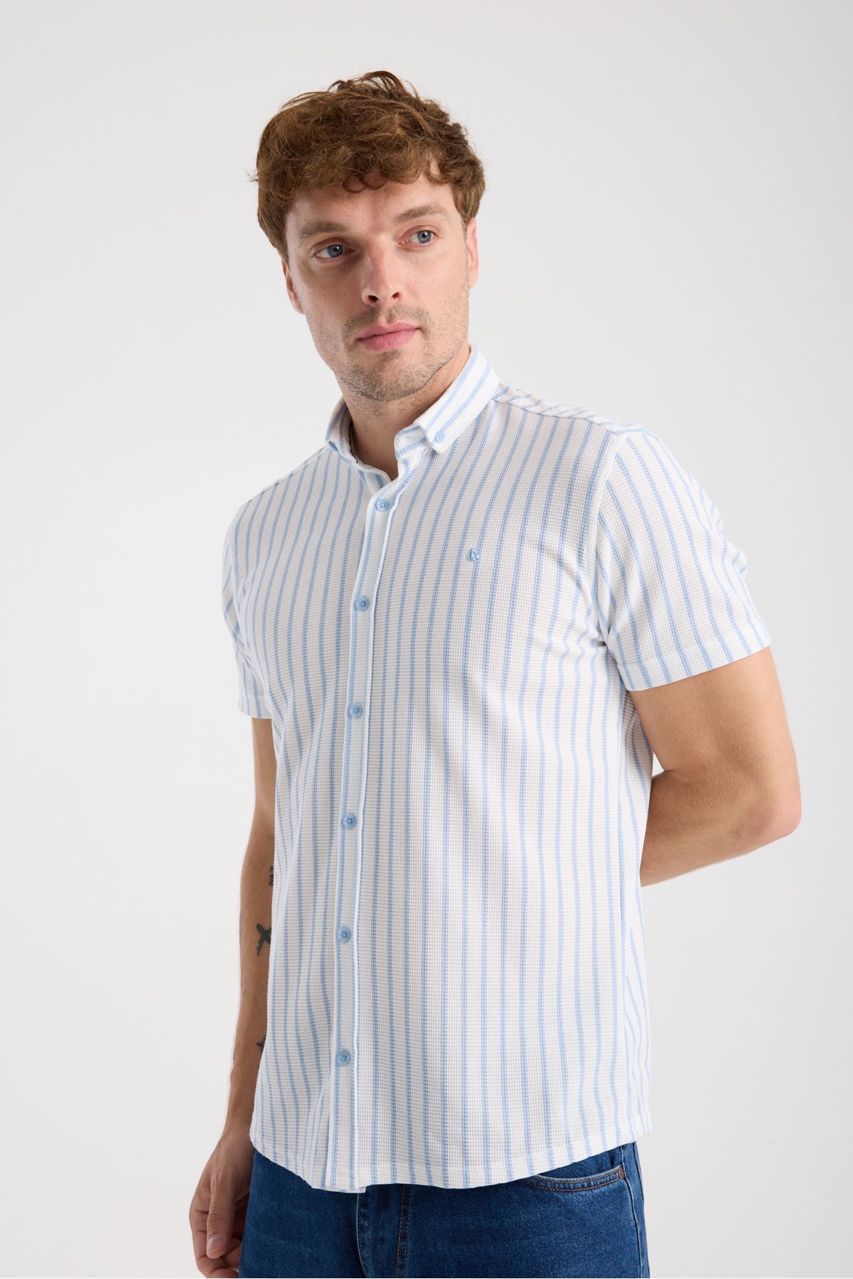 Sabe Erkek Slim Fit Likralı Nefes Alan Örme Çizgili Kısa Kol Gömlek