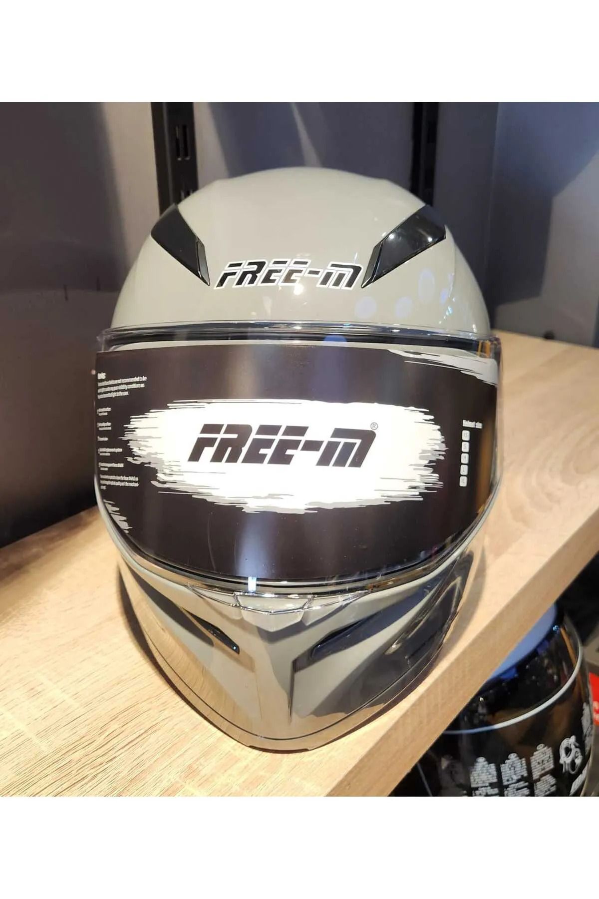 Free-M 965 SHINY GRİ ÇENE AÇILIR KASK