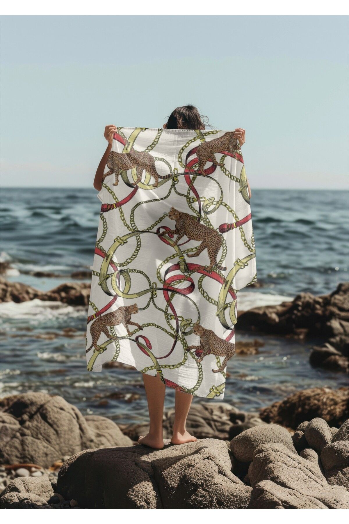 We Concept Kadın Plaj Pareo Renkli Ecru Kaplan Desen Pure Soft Kumas Yumuşak Dokuya Sahip 145x 95cm