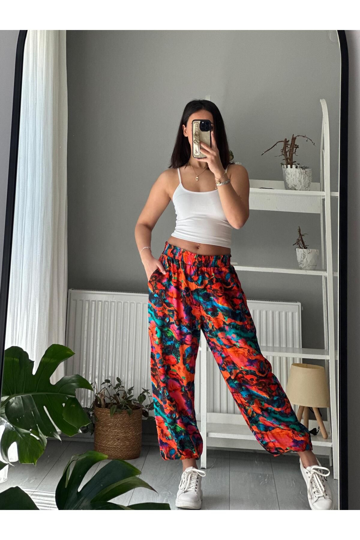 Sultana Collection BEL VE PAÇA BÜZGÜ DETAYLI PANTOLON