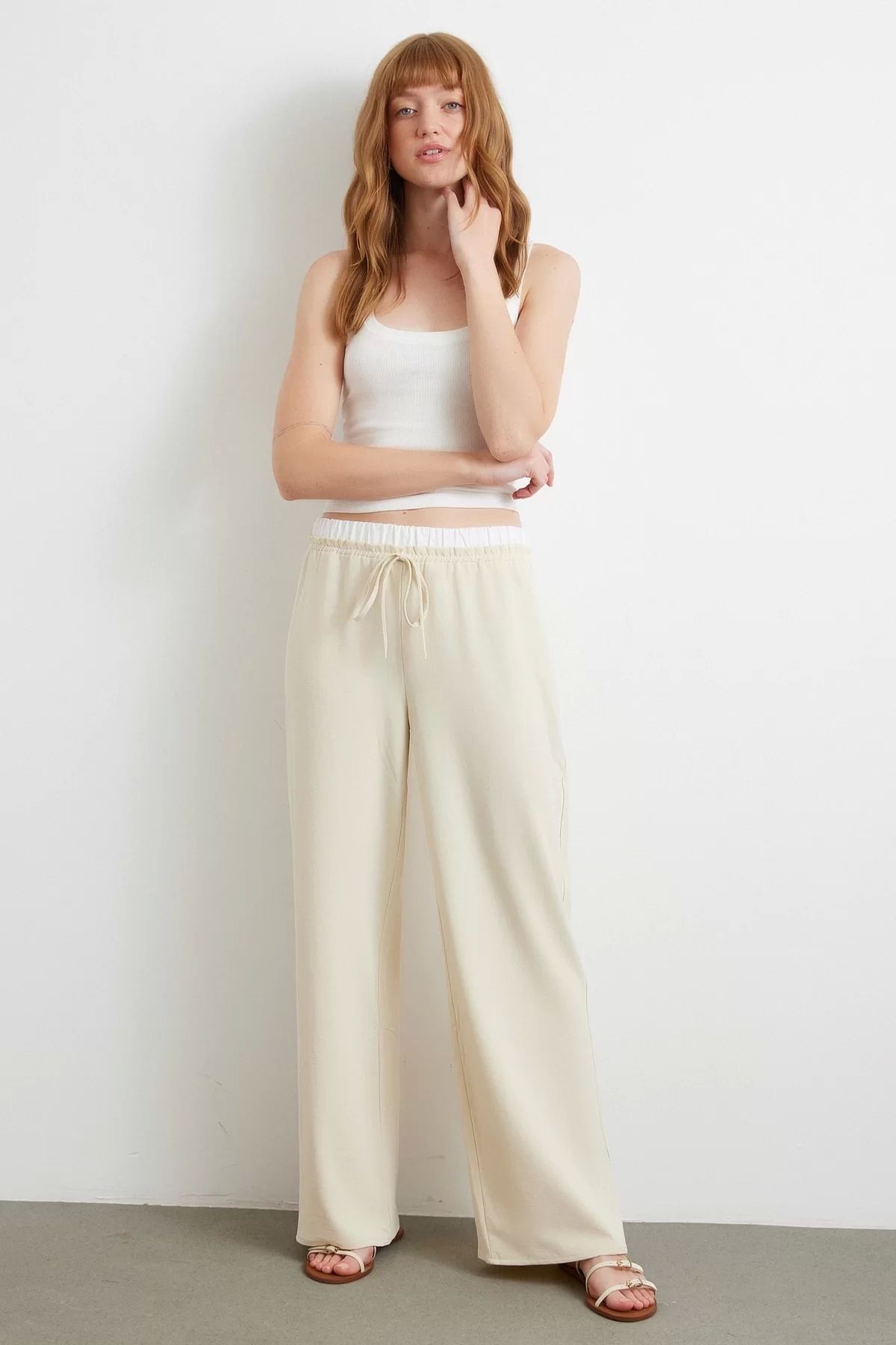 Motto Beyoğlu Bel Bantlı Wide Leg Pantolon Krem