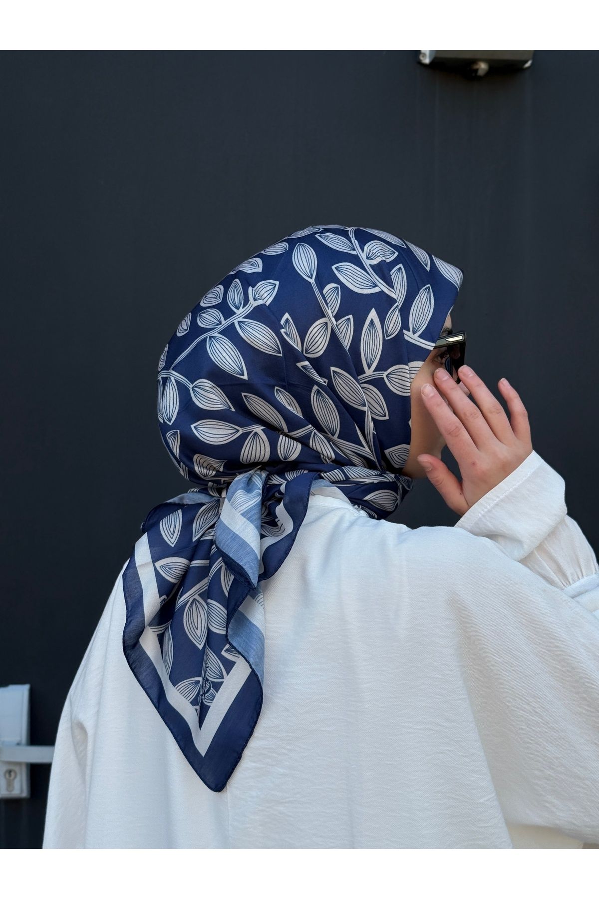 Qalortex Scarf Pamuklu Soft Yaprak Desen Eşarp-Lacivert