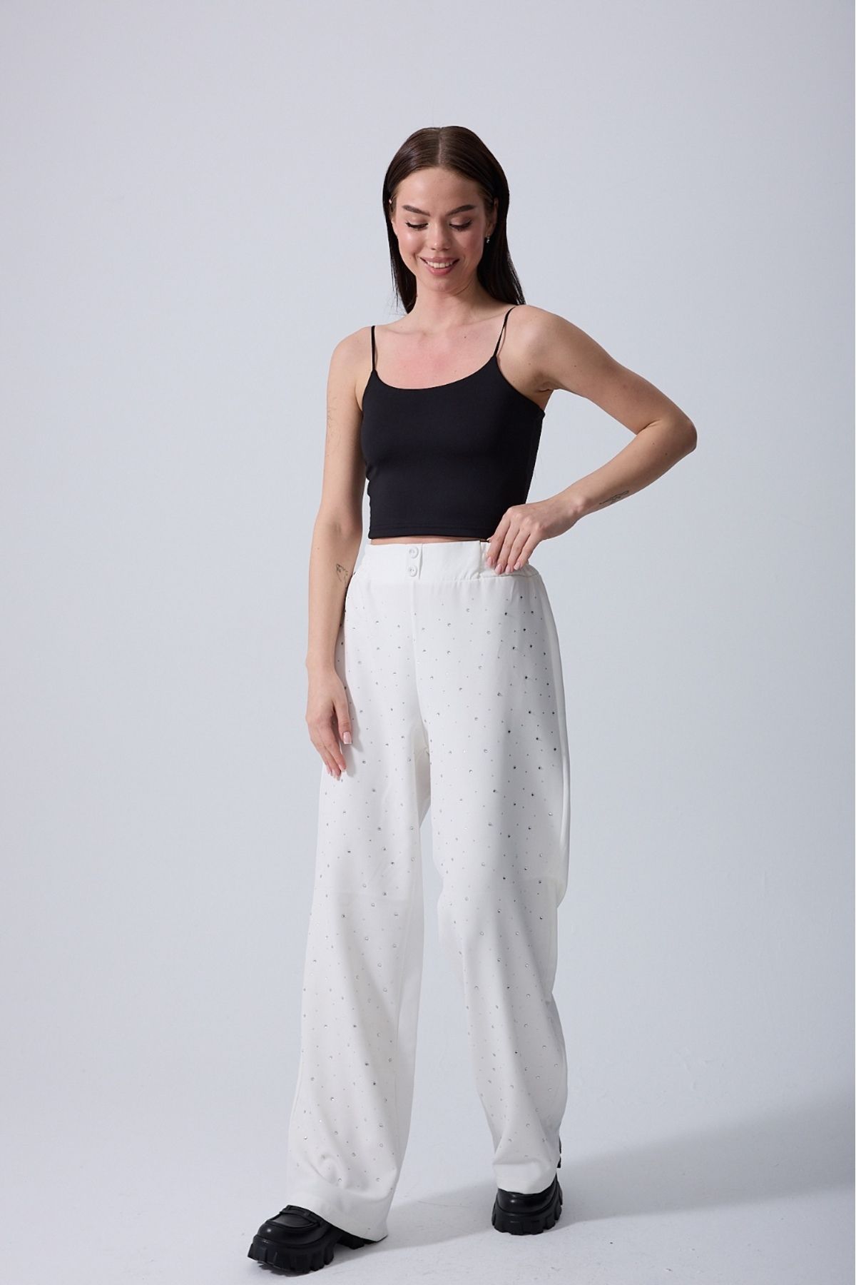 NovaRopa Kadın Beyaz Beli Lastikli Taşlı Pantolon-10LN0129