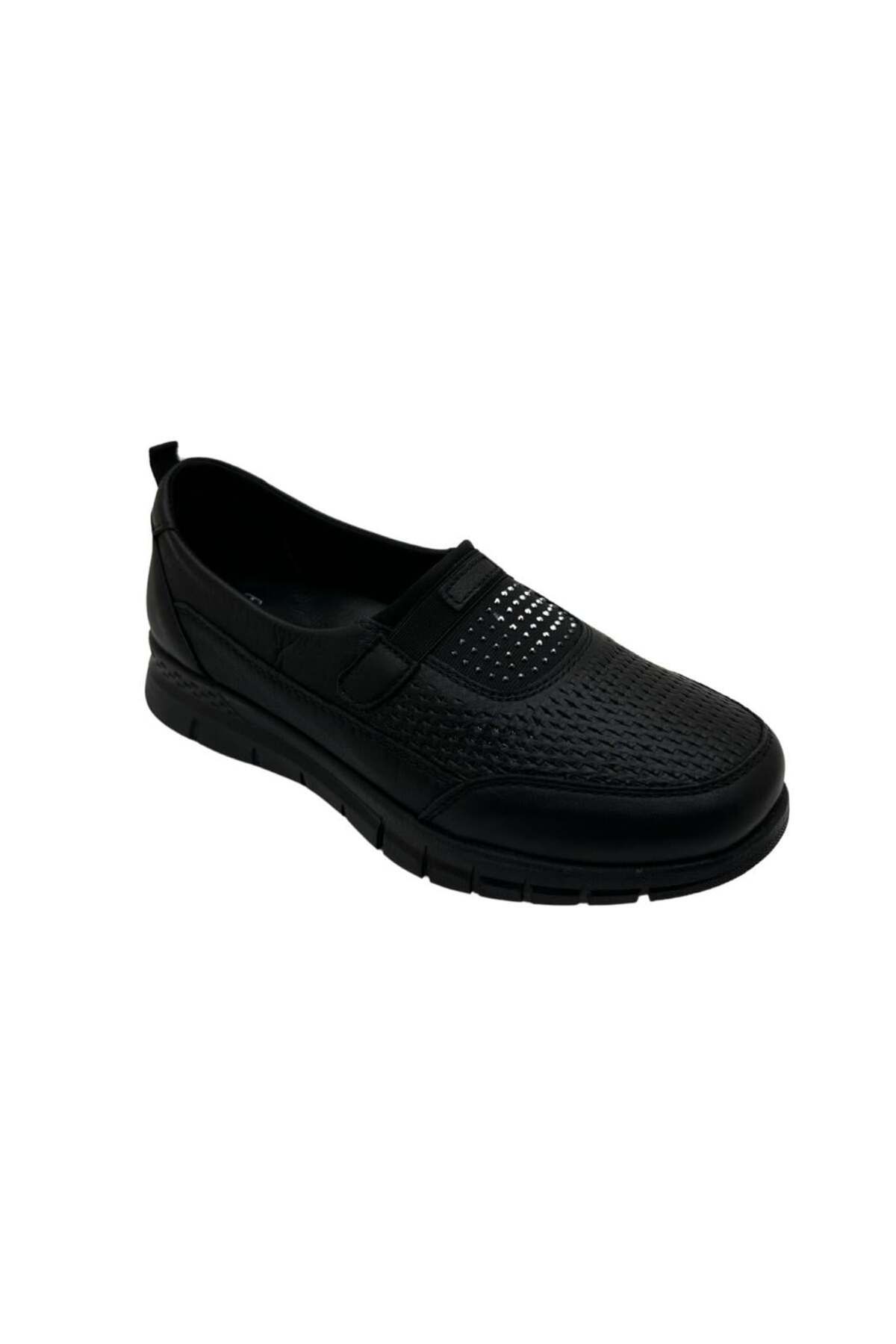 DOSA SHOES 972 Siyah Babet Anne Ayakkabısı-Siyah