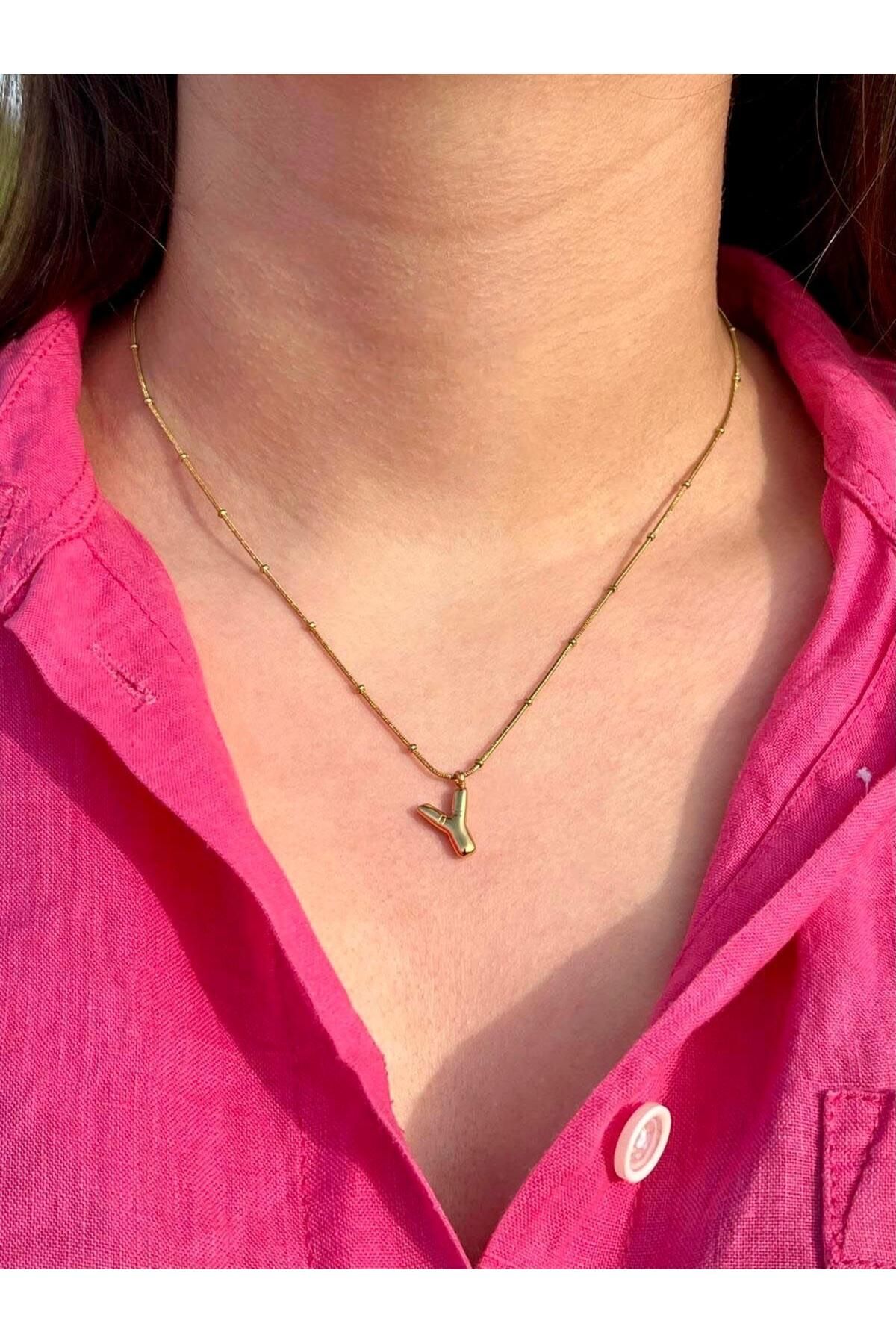 Zerys Jewelry Y Harfli Gold Çelik Kolye
