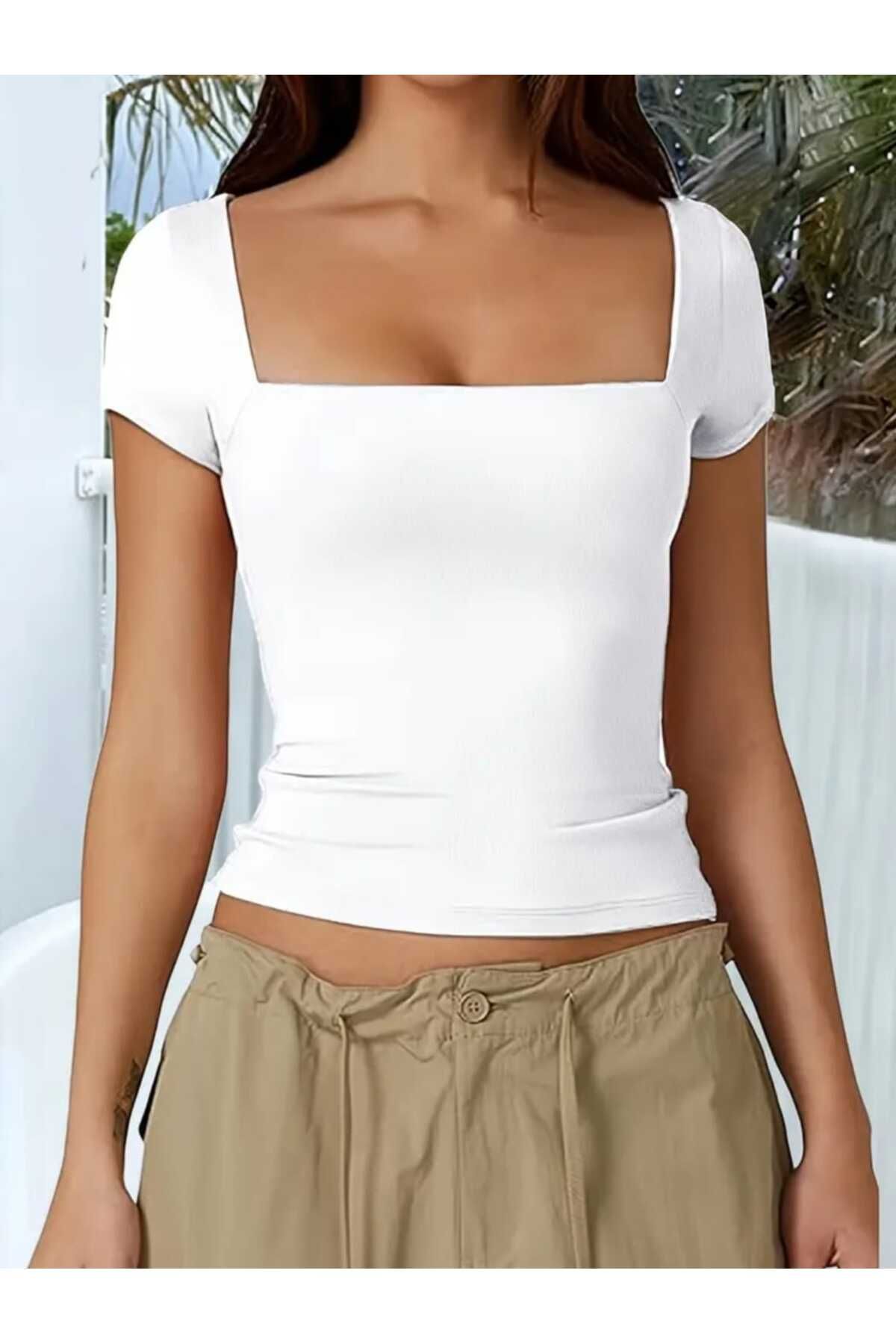 milio Kadın Kare Yaka Slim Fit Likralı Crop Kısa Kol Body T-shirt
