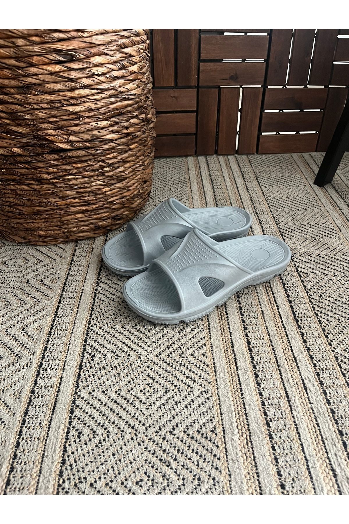 Behtah Kundura-Open Front Flexible Soft Non-Slip Balcony Bathroom Garden Toilet Slippers Paid Military Service 4