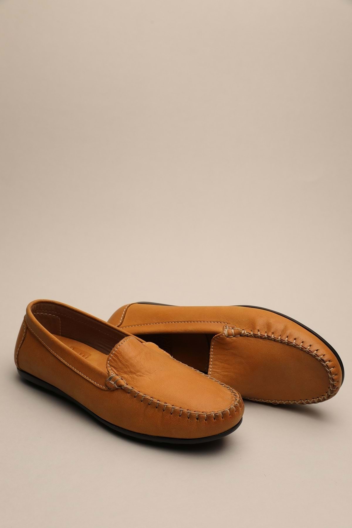 Gondol-Women's Genuine Leather Classic Loafer Tan 36 Ttx.768 2