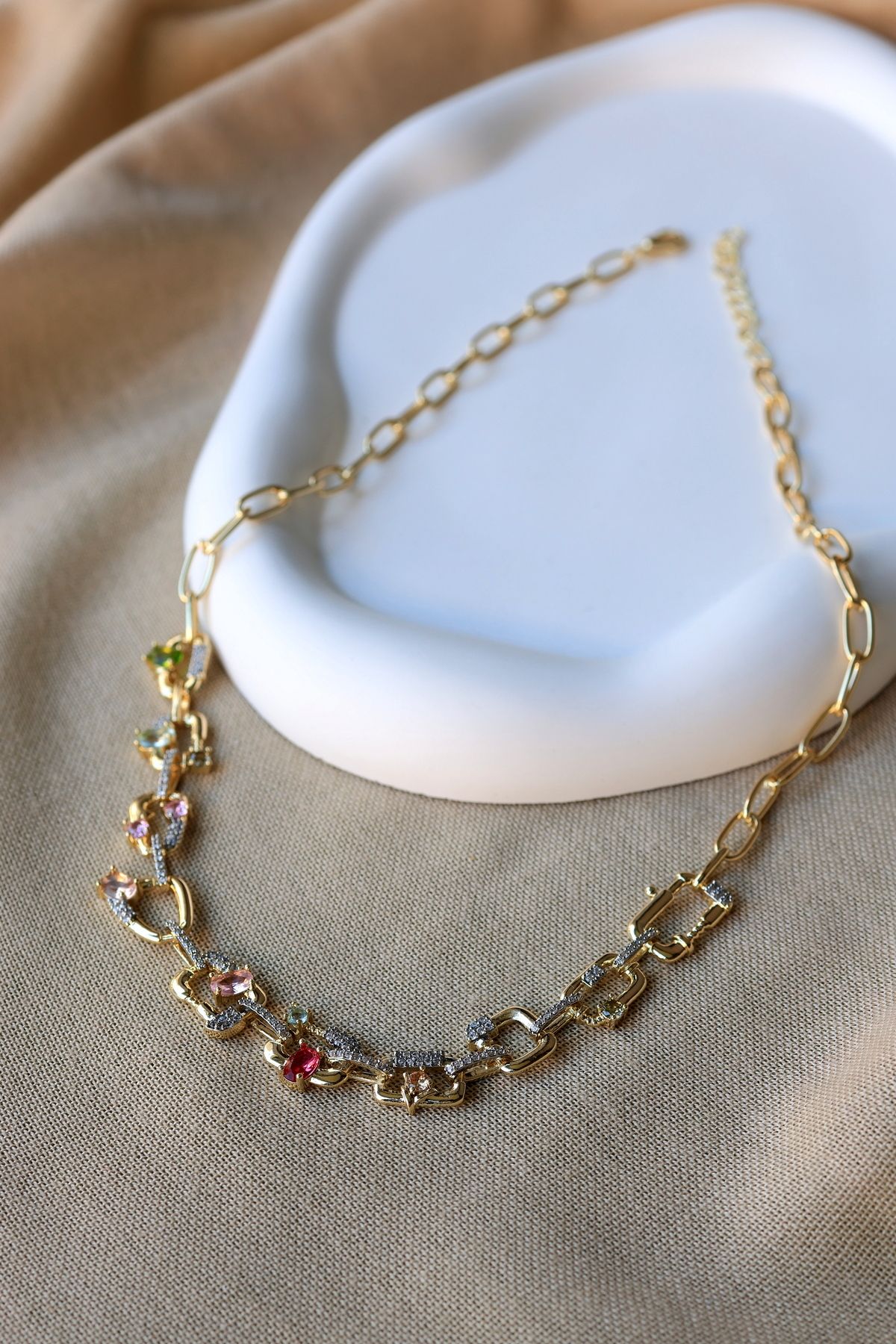 FİRST JEWELRY Renkli Taşlı VİP Seri Gold Kolye
