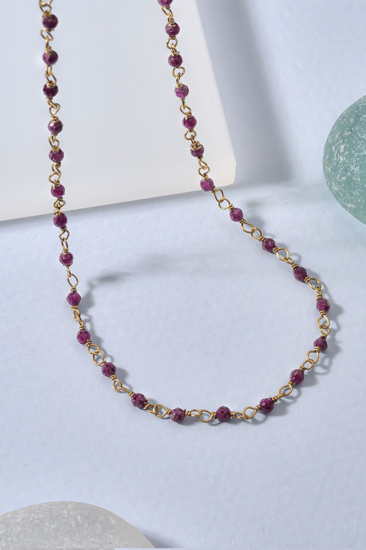 Nox Jewelry 14 Ayar Altın Kaplama Ruby Doğal Taşlı El Yapımı Gümüş Kolye - CNS00630