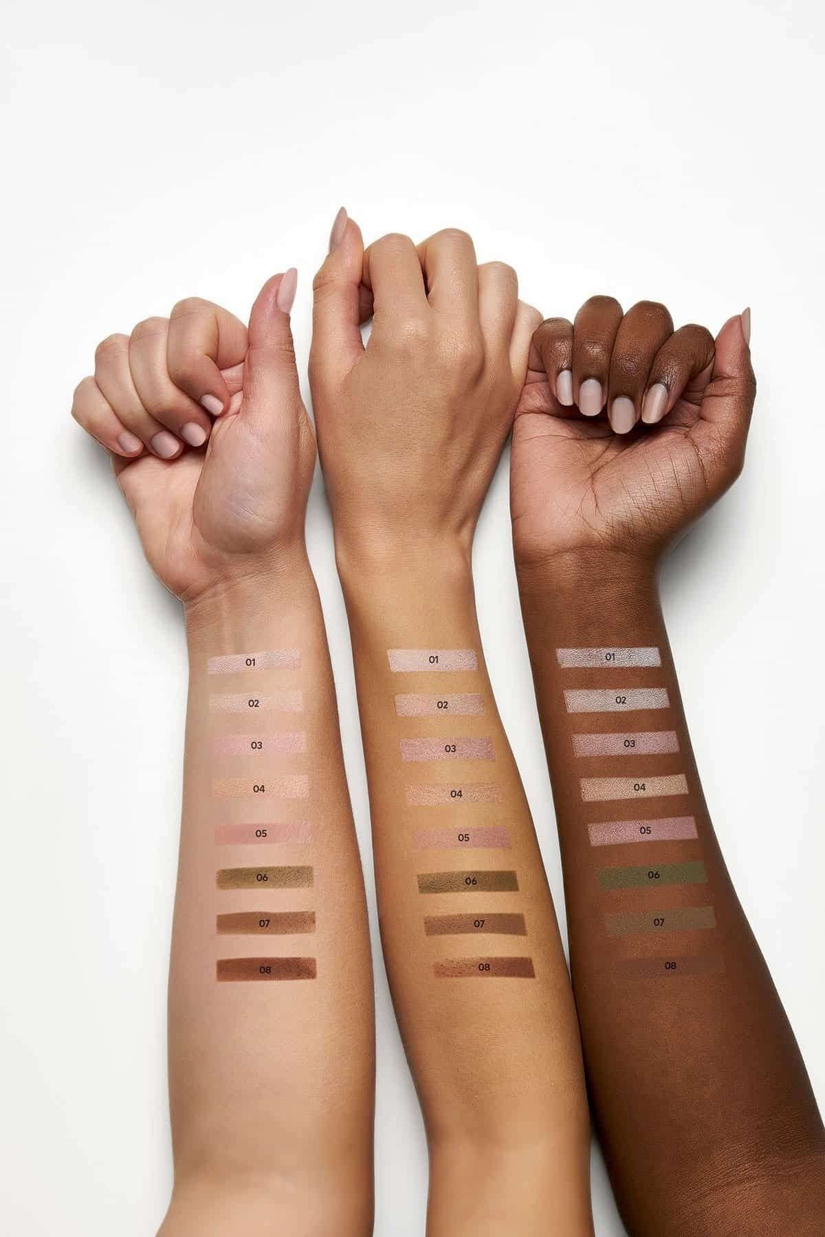 Golden Rose-Soft Color Matte Mono Eyeshadow 02 Single Matte Eyeshadow 2.3 g 4