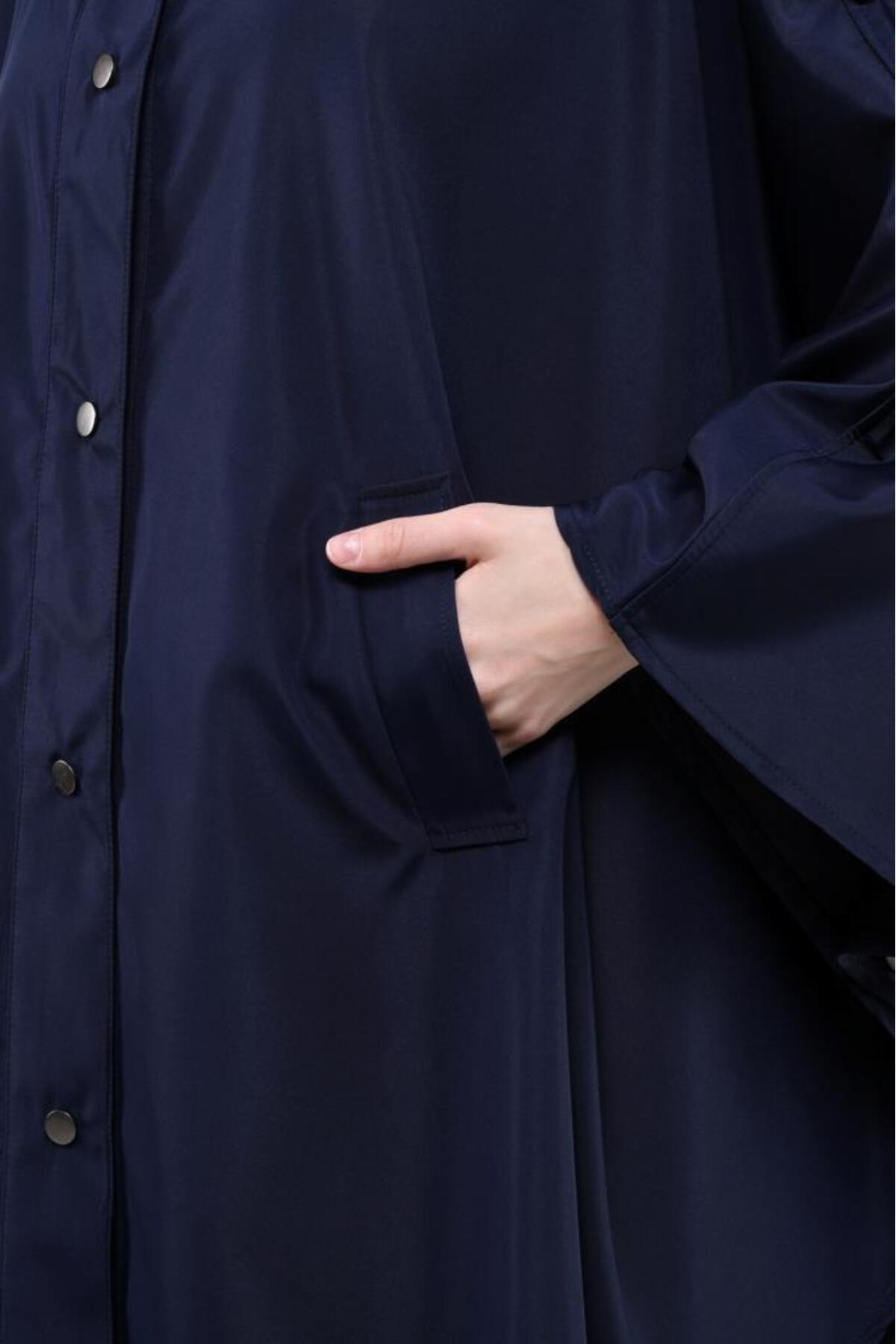 Jamila Oversize Kapüşonlu Mevsimlik Panço - Yağmurluk görsel 5