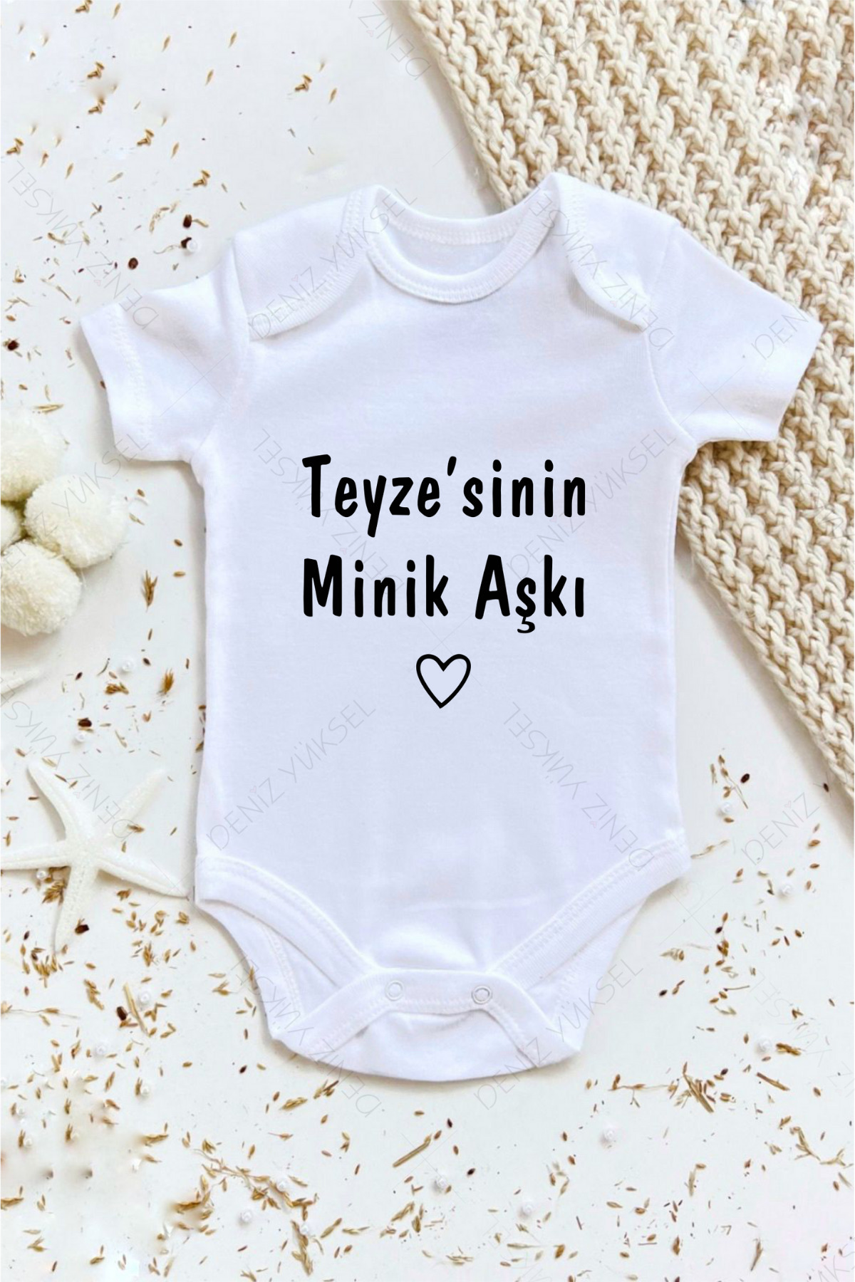 بدن کوچک و دوست داشتنی عمه  بدن کوچک و دوست داشتنی عمه