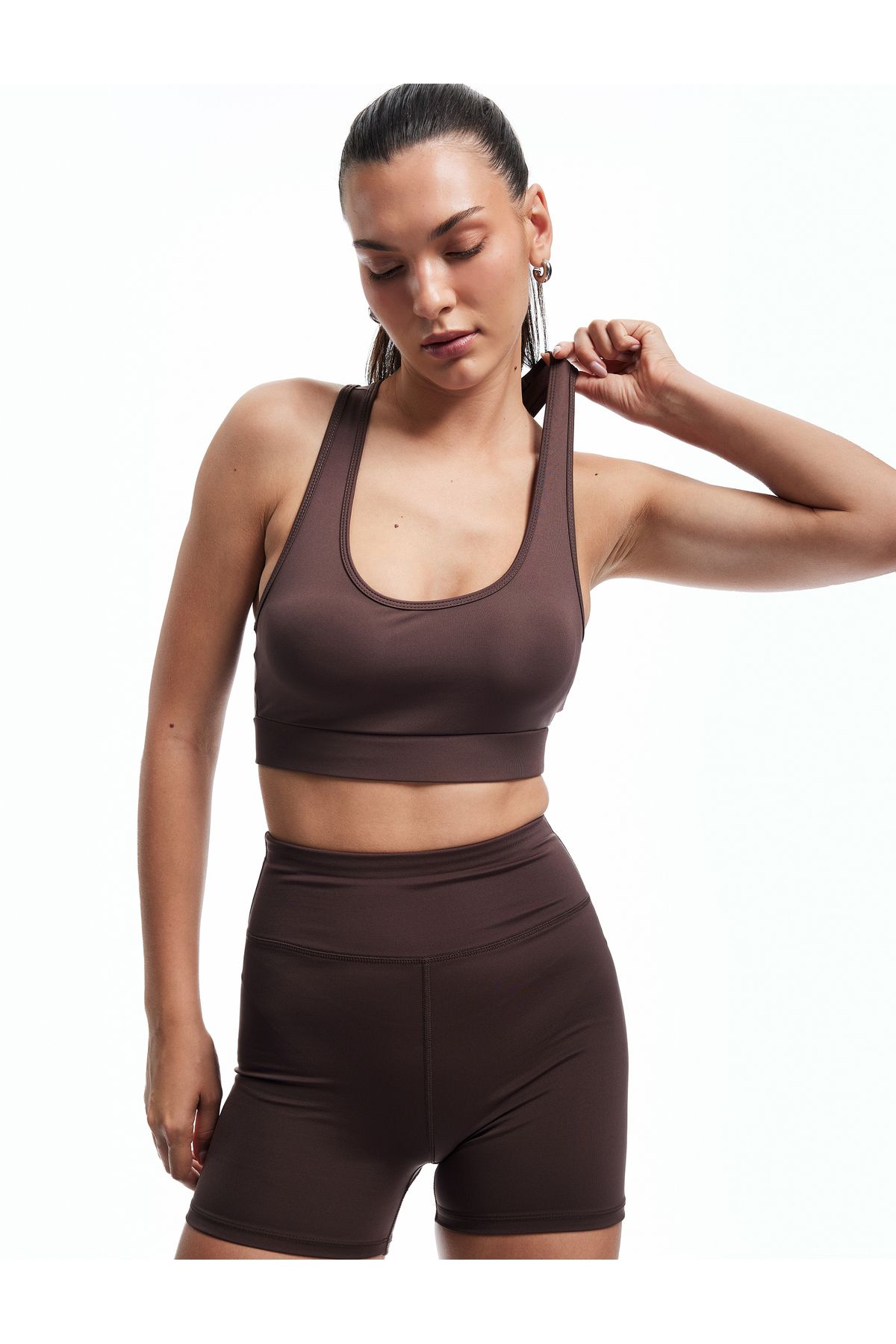 Koton U Yaka Kolsuz Slim Fit Kaplı Sporcu Sütyeni