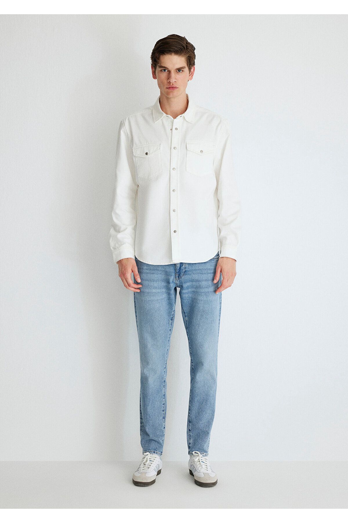 complete the look image