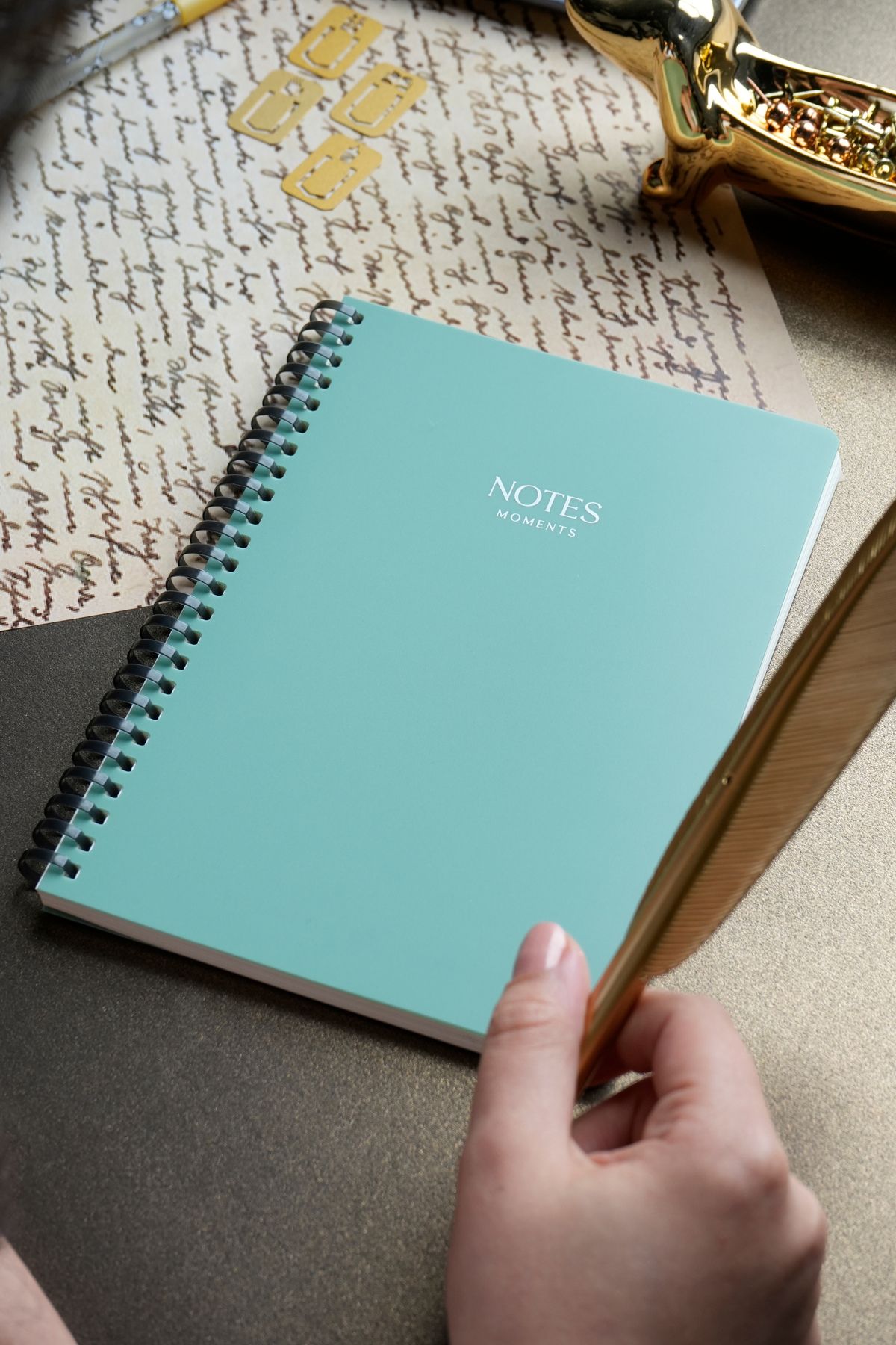 Victoria's Journals Silicone Spiralli Defter 80 gr Ivory A5 Çizgili