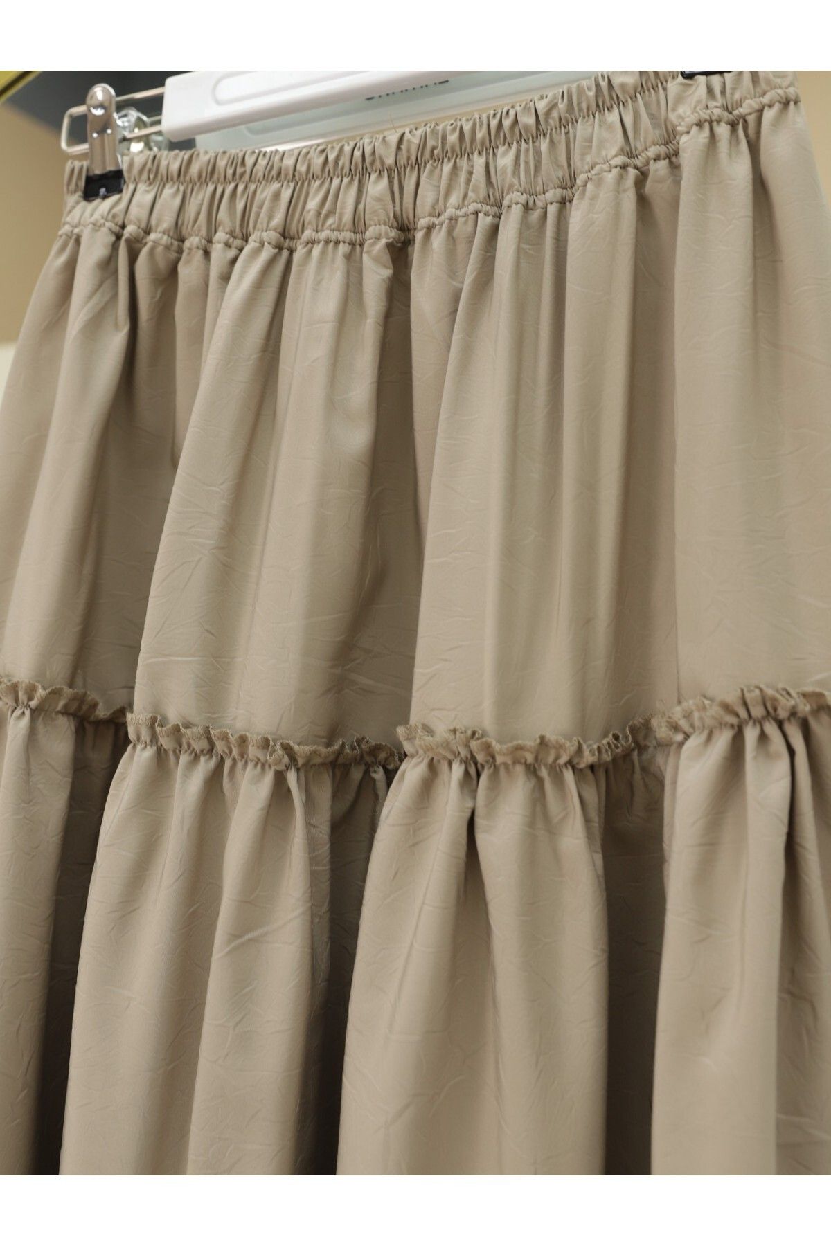Modamorfo-Segmented Elastic Waist Crash Pattern Parachute Skirt - Light Mink 3