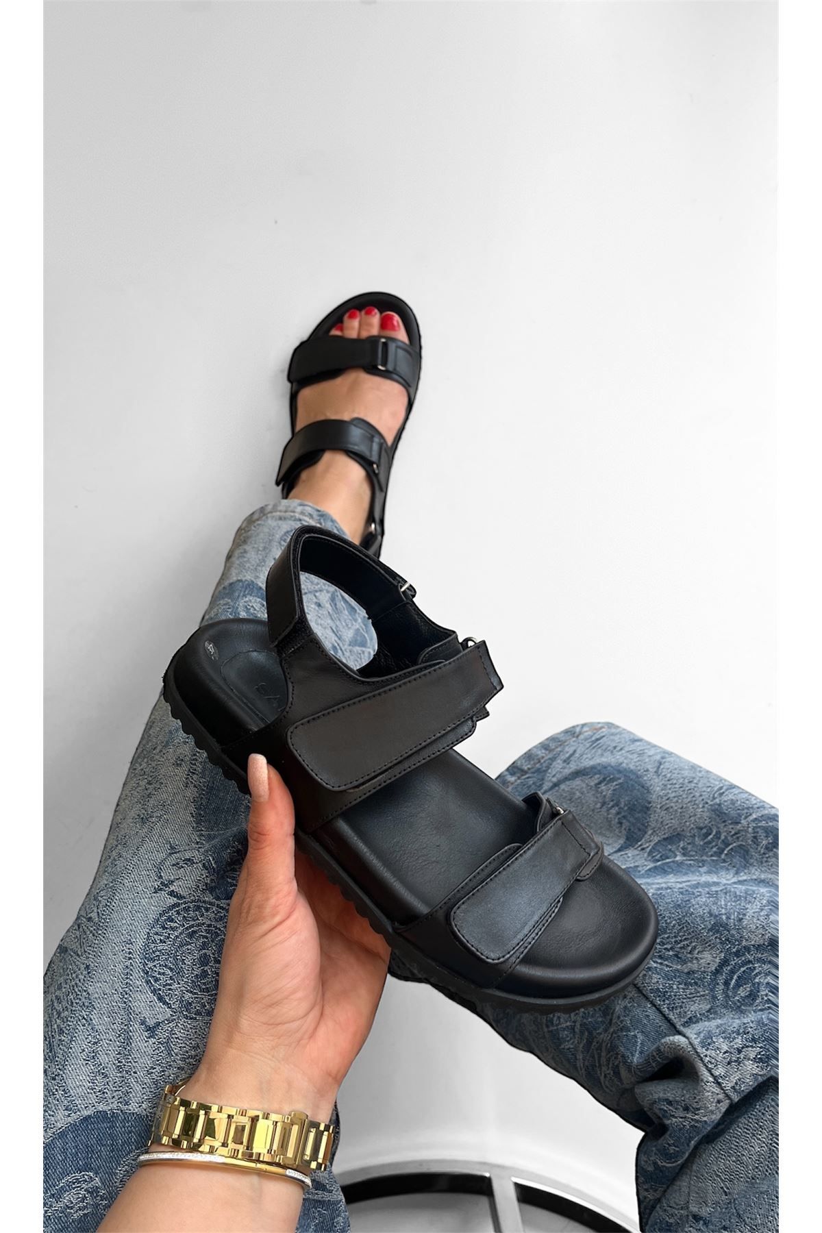 Saracshoes Gerçek Deri Siyah Kadın Sandalet Massi