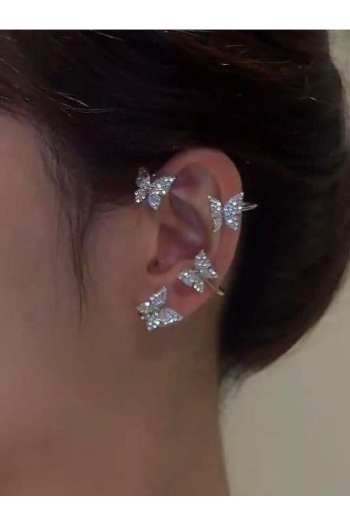 HISCOSMETIC Kadın Gümüş Kelebek Detaylı Zikron Taşlı Kıkırdak Küpesi Silver Butterfly Earcuff