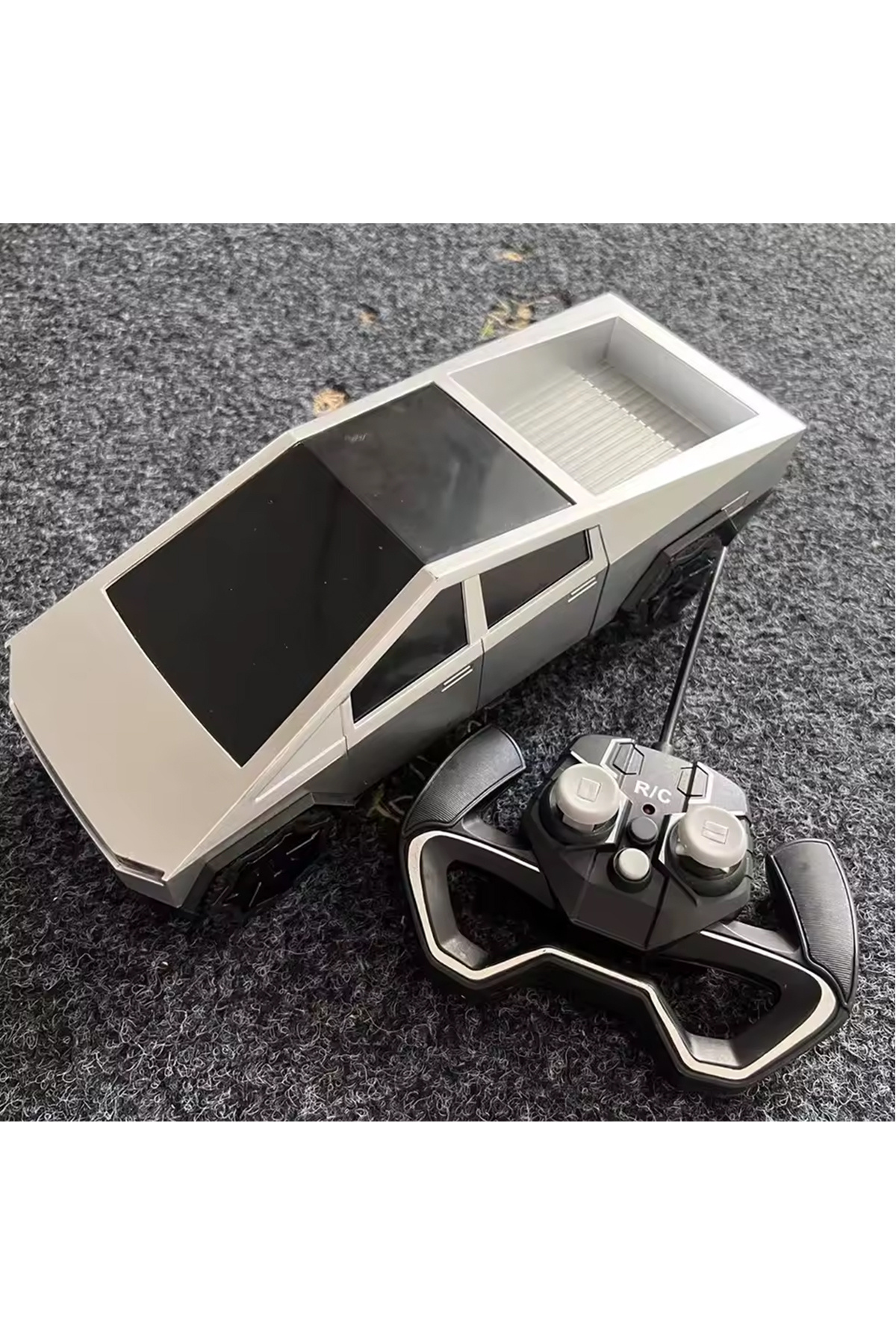 Choice-WHITE For Tesla Cybertruck Remote Control Toy Trucks Rechargeable Battery RC Mini Vehicles Toy Chris 3